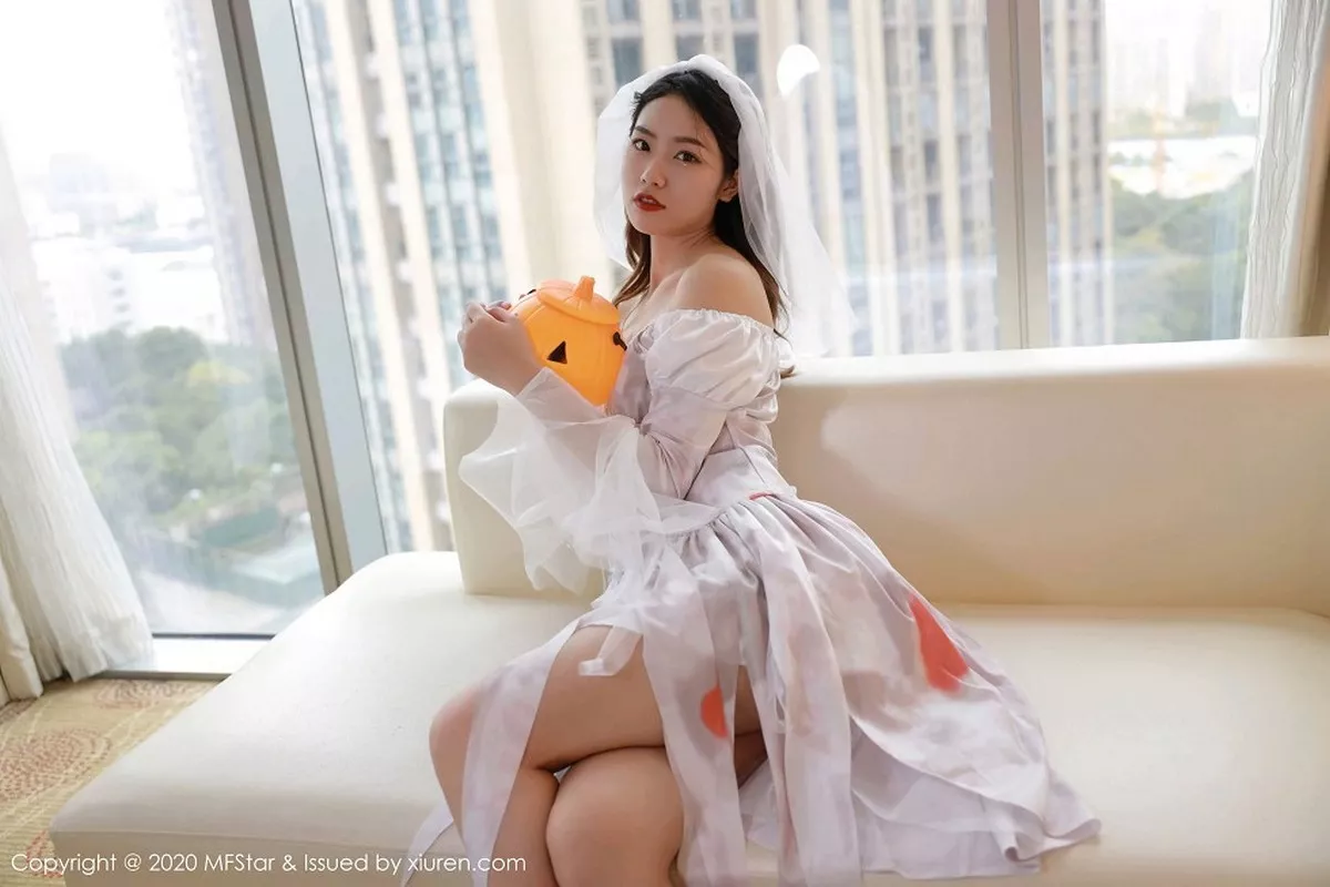 秀人集.com_[MFStar模范学院]Vol.408_嫩模方子萱万圣节鬼新娘主题撩裙露蕾丝内裤诱惑写真61P