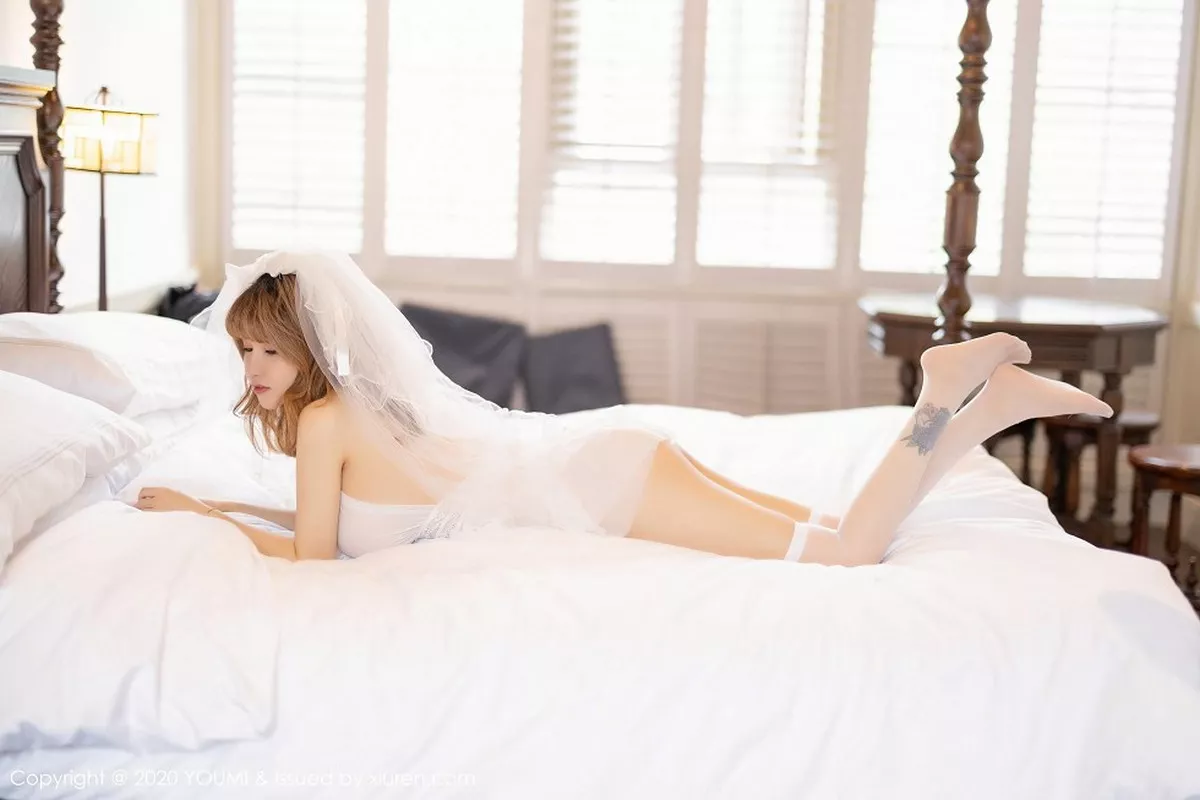 秀人集.com_[YouMi尤蜜荟]Vol.552_嫩模周大萌杭州旅拍雪白婚纱新娘主题通透秀豪乳翘臀诱惑写真40P