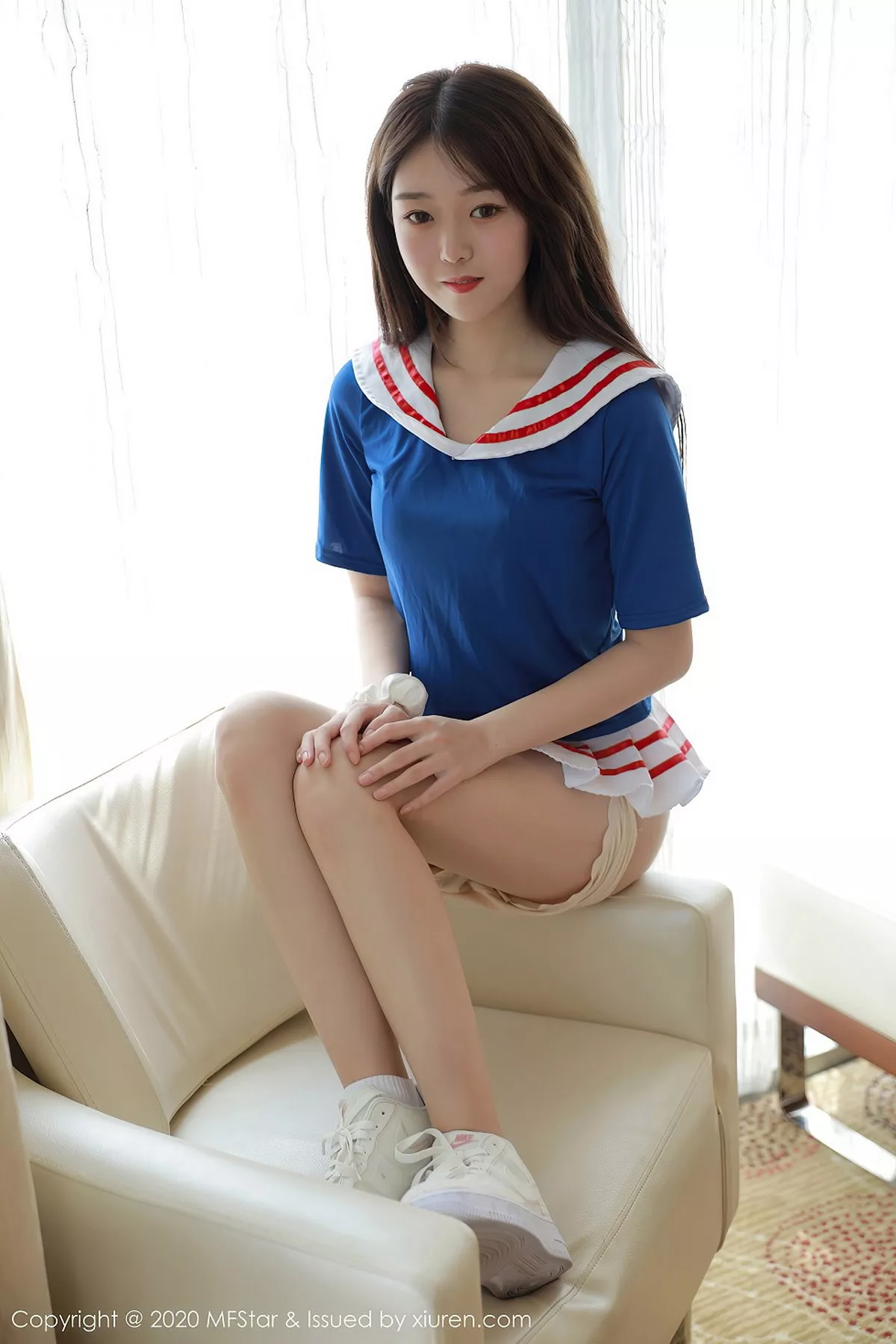 秀人集.com_[MFStar模范学院]Vol.395_嫩模小奶瓶呜鸣私房水手服性感百褶裙秀翘臀美腿诱惑写真60P