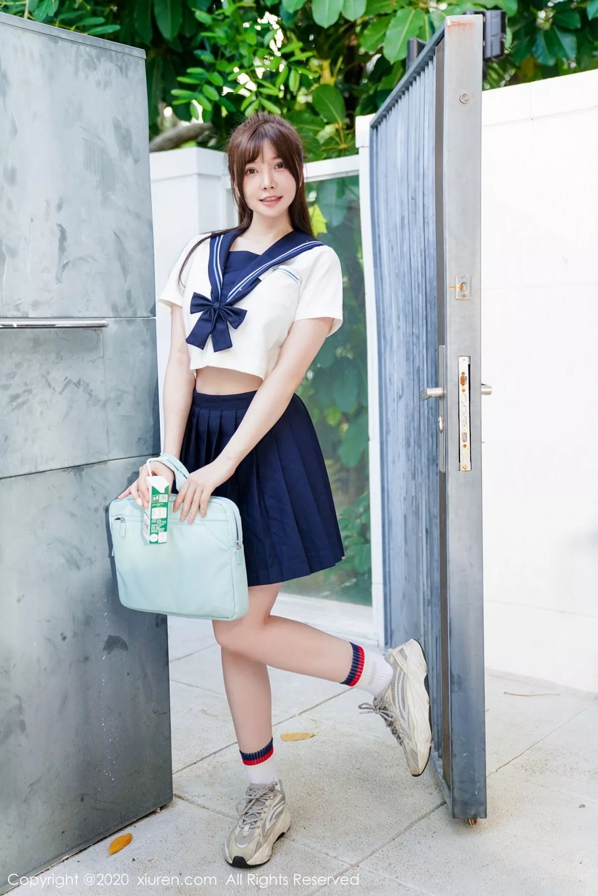 秀人集.com_[XiuRen秀人网]No.2629_女神糯美子Mini三亚旅拍经典学生制服主题私房捆绑撩人诱惑写真45P