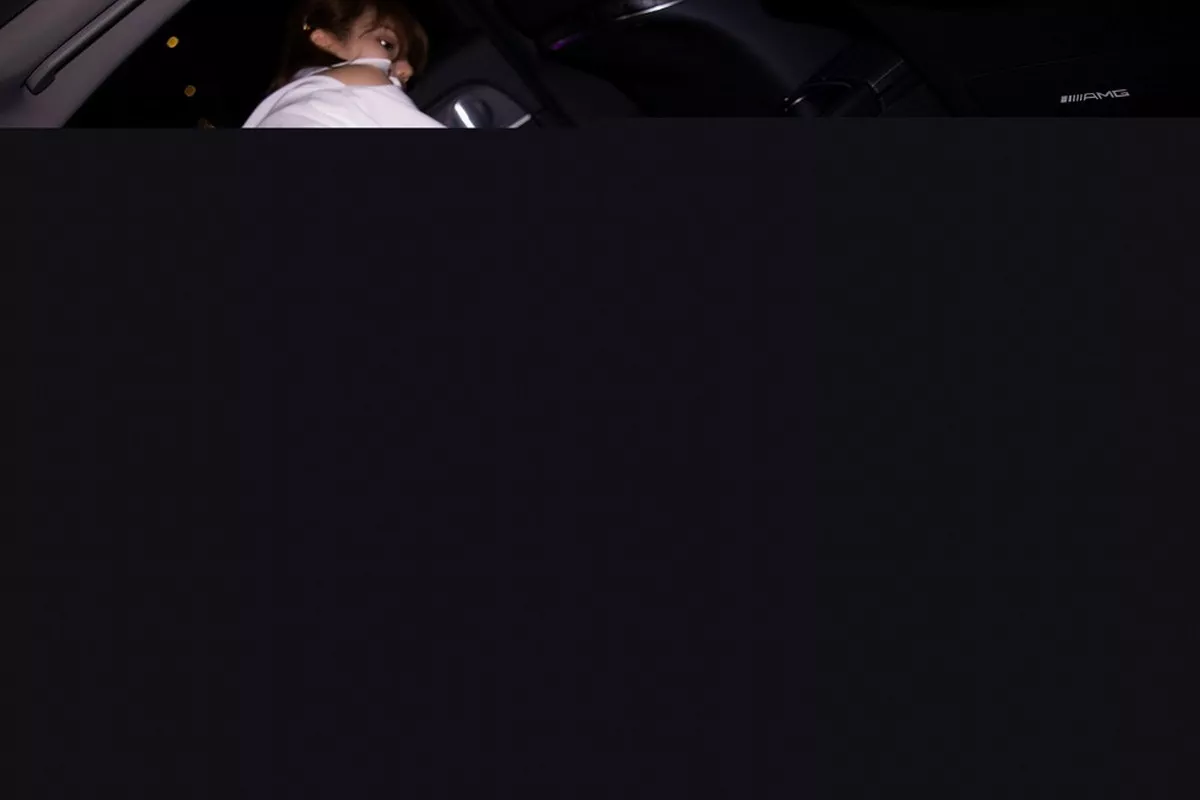 秀人集.com_[XiaoYu画语界]Vol.382_女神黄乐然性感魅力车拍系列白衬衣配肉丝裤袜撩人诱惑写真112P