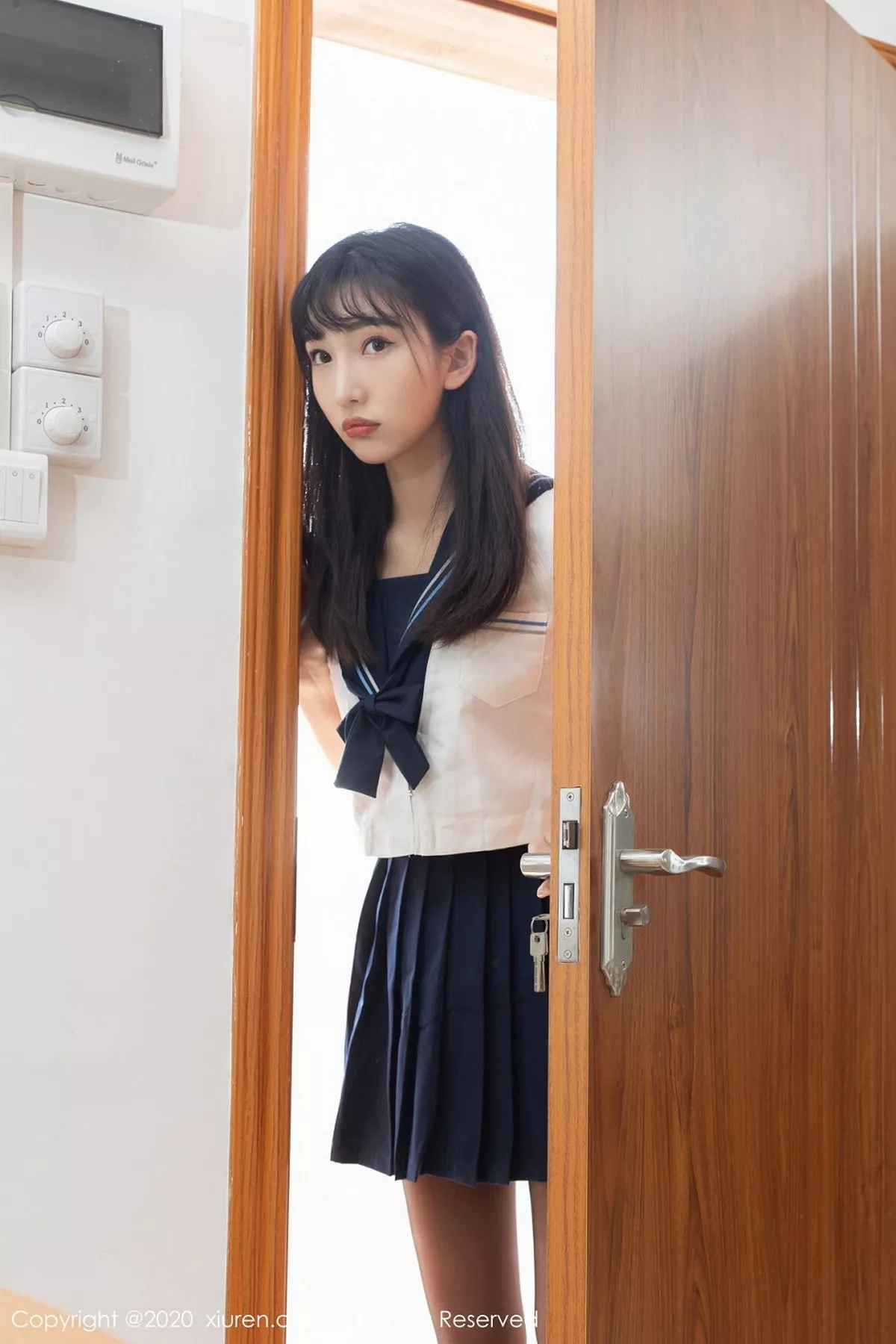 秀人集.com_[XiuRen秀人网]No.2856_嫩模陆萱萱逃学威龙剧情主题无内黑丝裤袜秀翘臀屁沟诱惑写真63P