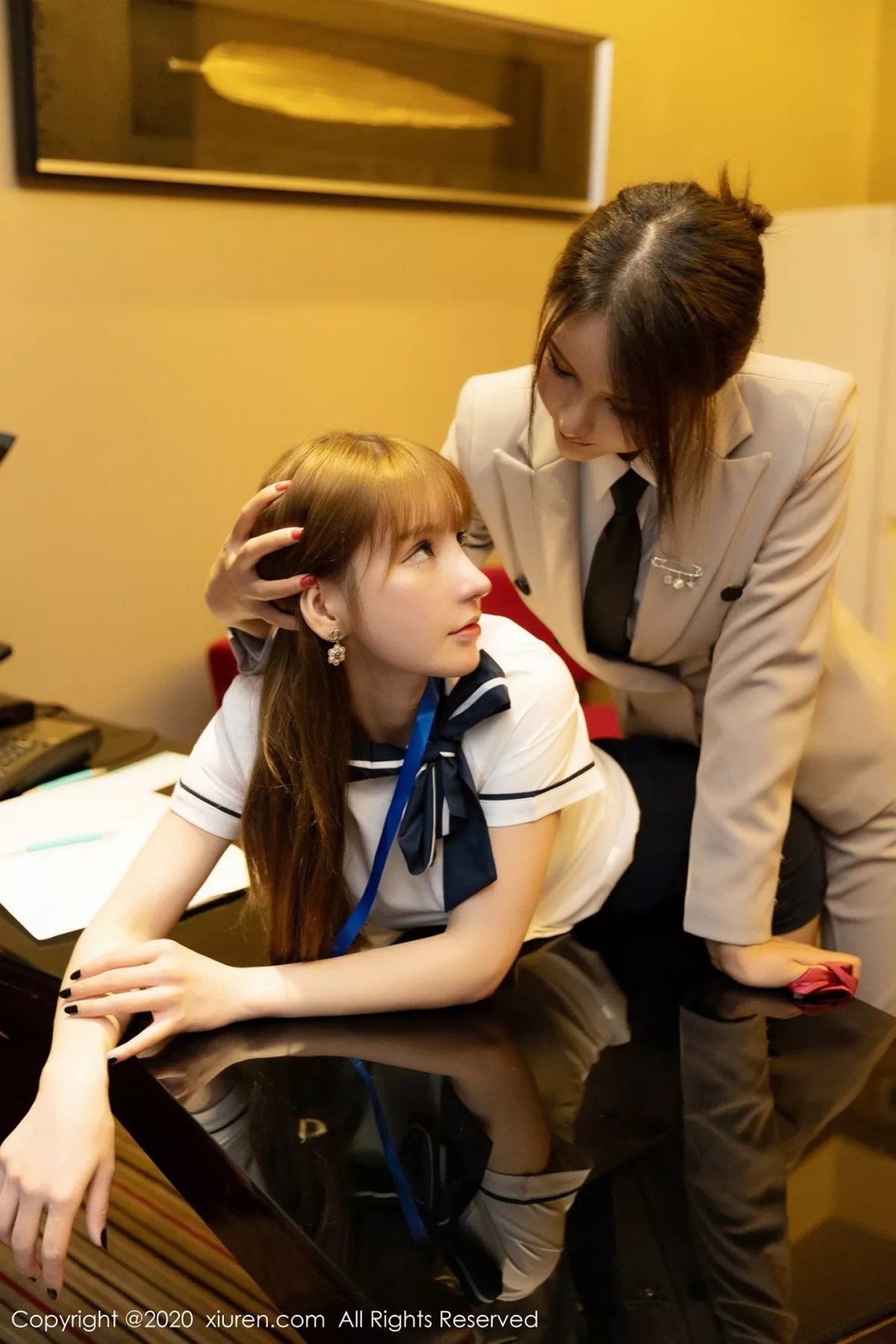 秀人集.com_[XiuRen秀人网]No.2857_嫩模周于希Sandy＆Emily顾奈奈办公室霸道总裁主题半脱诱惑写真101P