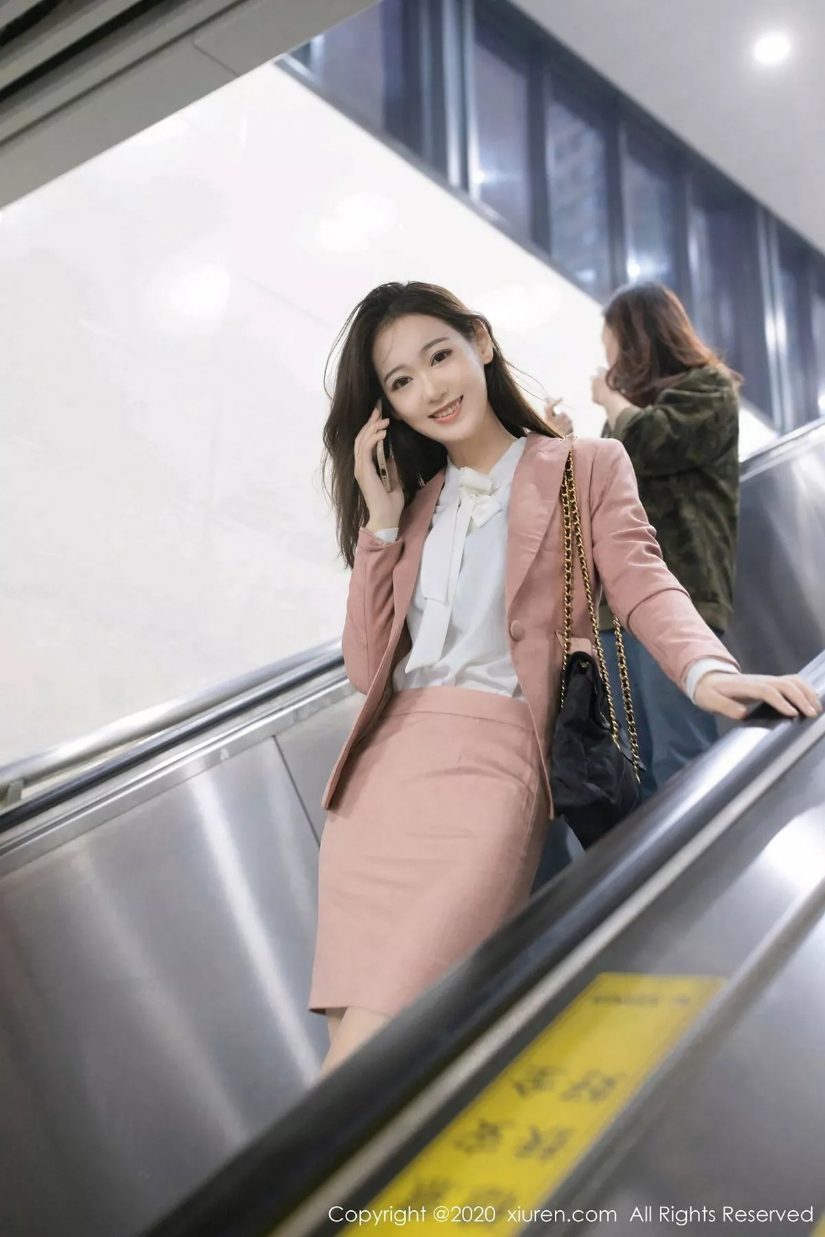 秀人集.com_[XiuRen秀人网]No.2865_嫩模唐安琪地铁学妹系列主题性感内衣配开档肉丝裤袜诱惑写真62P