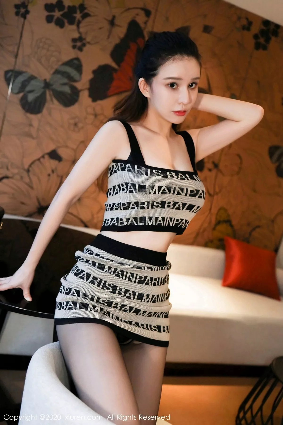 秀人集.com_[XiuRen秀人网]No.2874_嫩模张雨萌私房针织套裙配开档黑丝裤袜秀翘臀美腿撩人诱惑写真42P