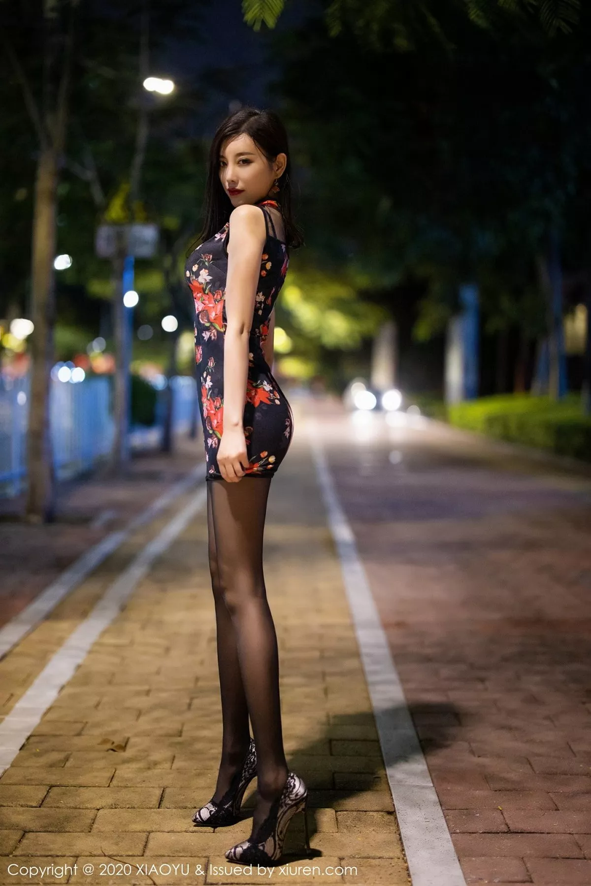 秀人集.com_[XiaoYu画语界]Vol.409_女神杨晨晨sugar私房古典旗袍配黑丝裤袜秀完美身材诱惑写真91P