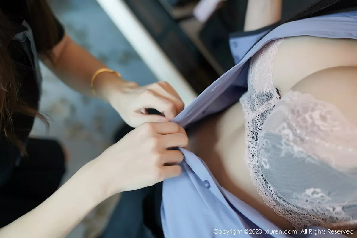 秀人集.com_[XiuRen秀人网]No.2793_模特萌汉药baby＆张雨萌经典眼镜OL制服撩人姿势极致诱惑写真52P