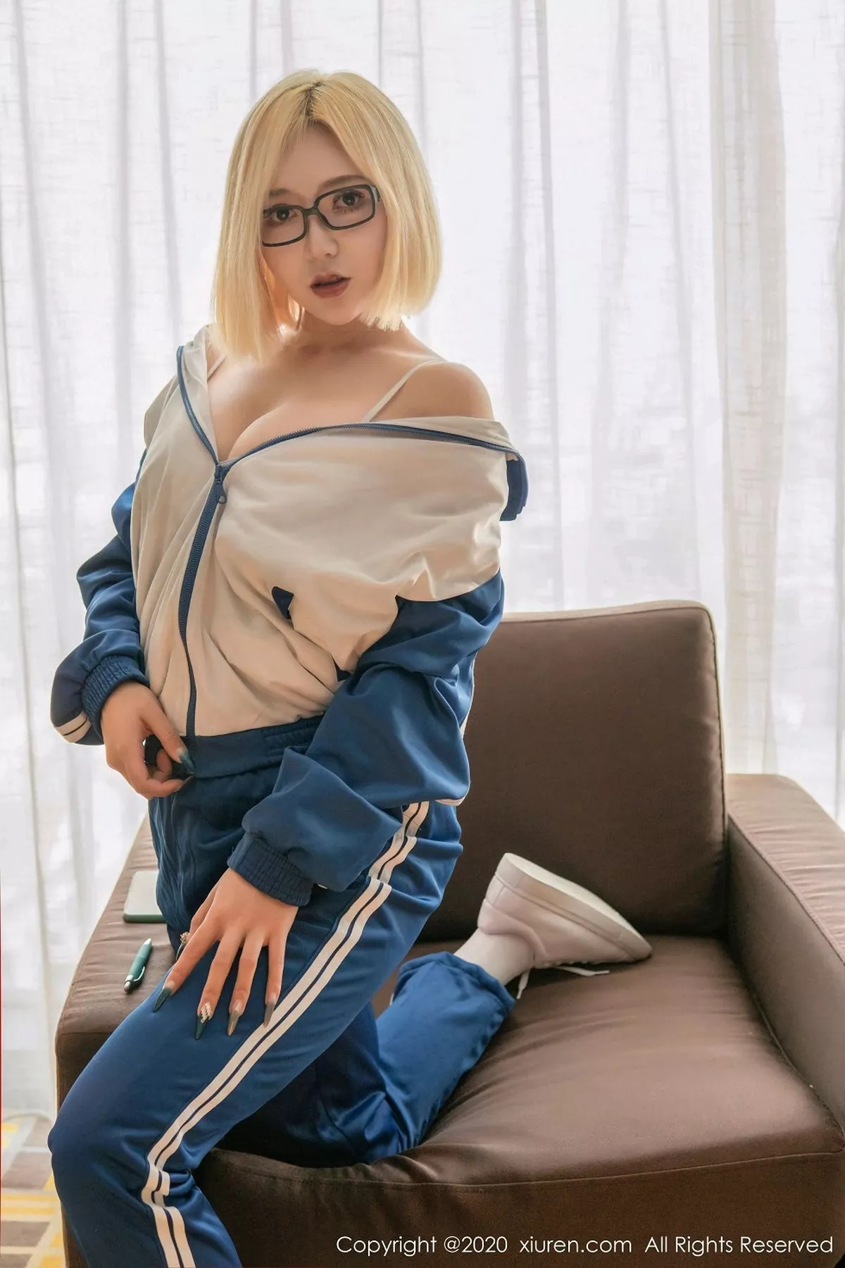 秀人集.com_[XiuRen秀人网]No.2945_嫩模文静儿私房性感死库水秀魔鬼身材浑圆蜜桃臀极致诱惑写真55P