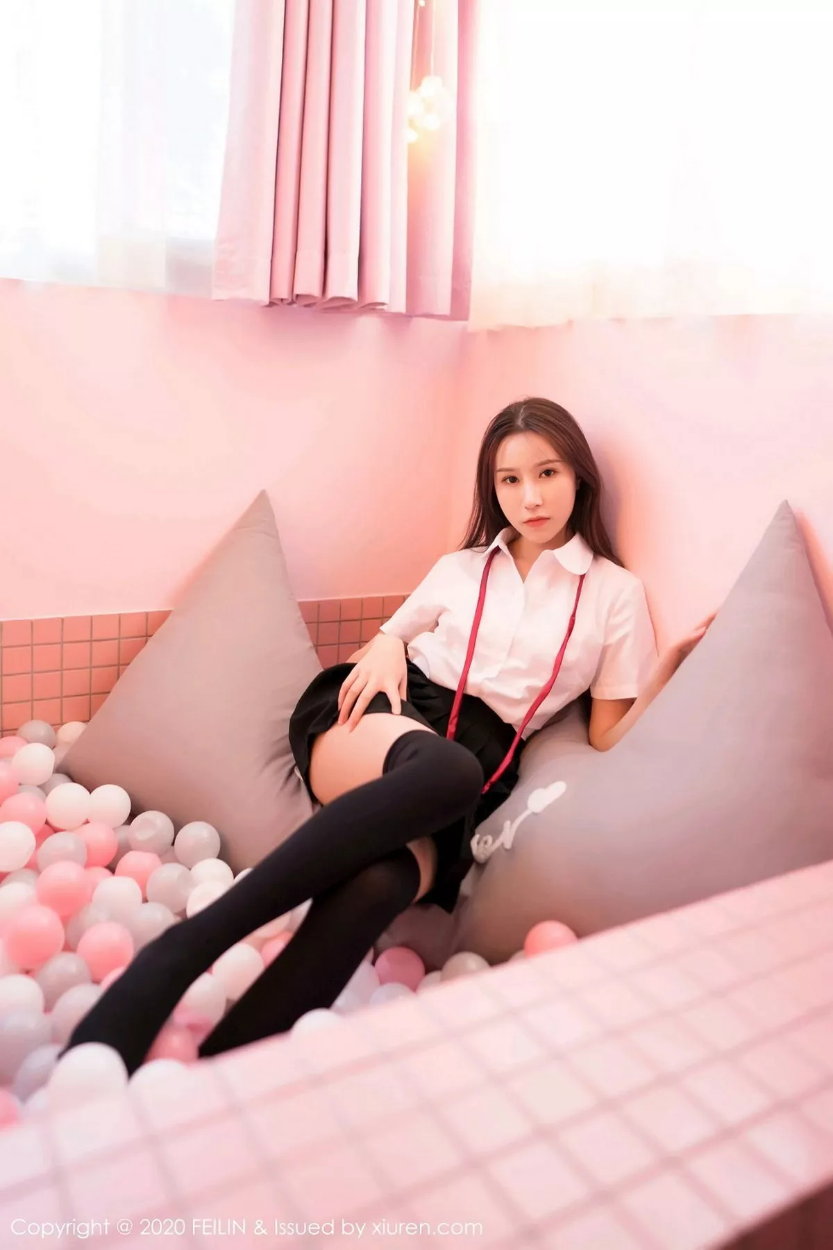 秀人集.com_[FeiLin嗲囡囡]VOL.361_嫩模苻苓私房波波池性感JK制服半脱露火辣身材诱惑写真59P