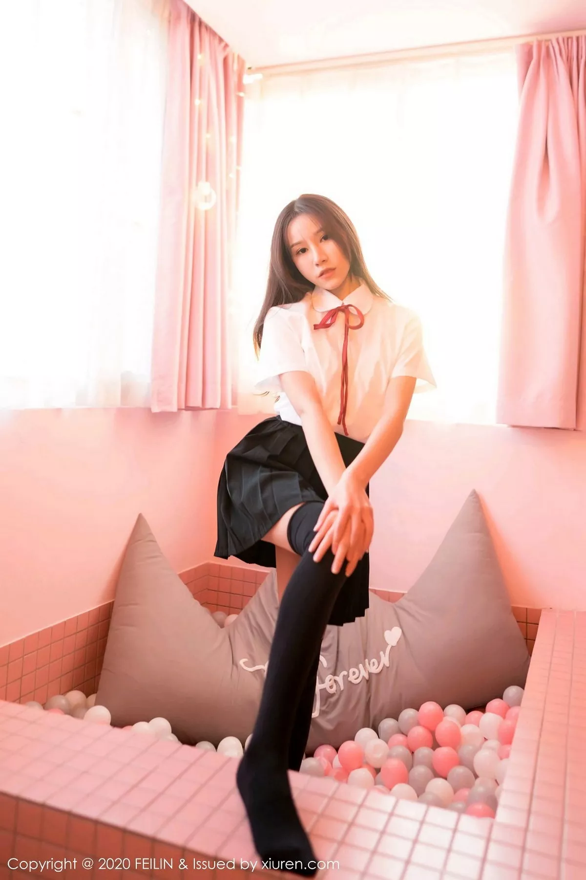 秀人集.com_[FeiLin嗲囡囡]VOL.361_嫩模苻苓私房波波池性感JK制服半脱露火辣身材诱惑写真59P