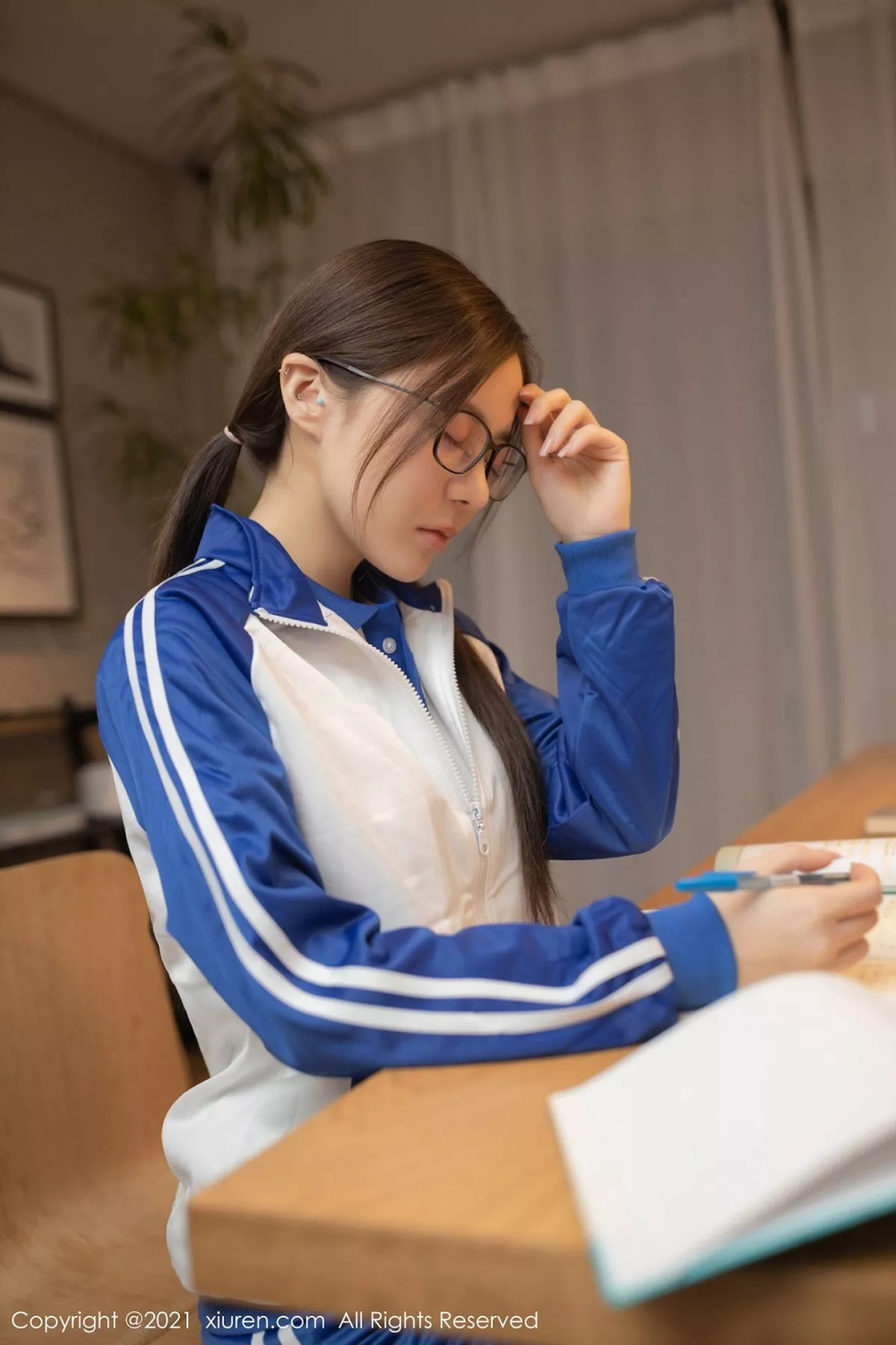 秀人集.com_[XiuRen秀人网]No.2983_嫩模鱼子酱Fish学生与家教故事主题粉色蕾丝内衣完美诱惑写真78P