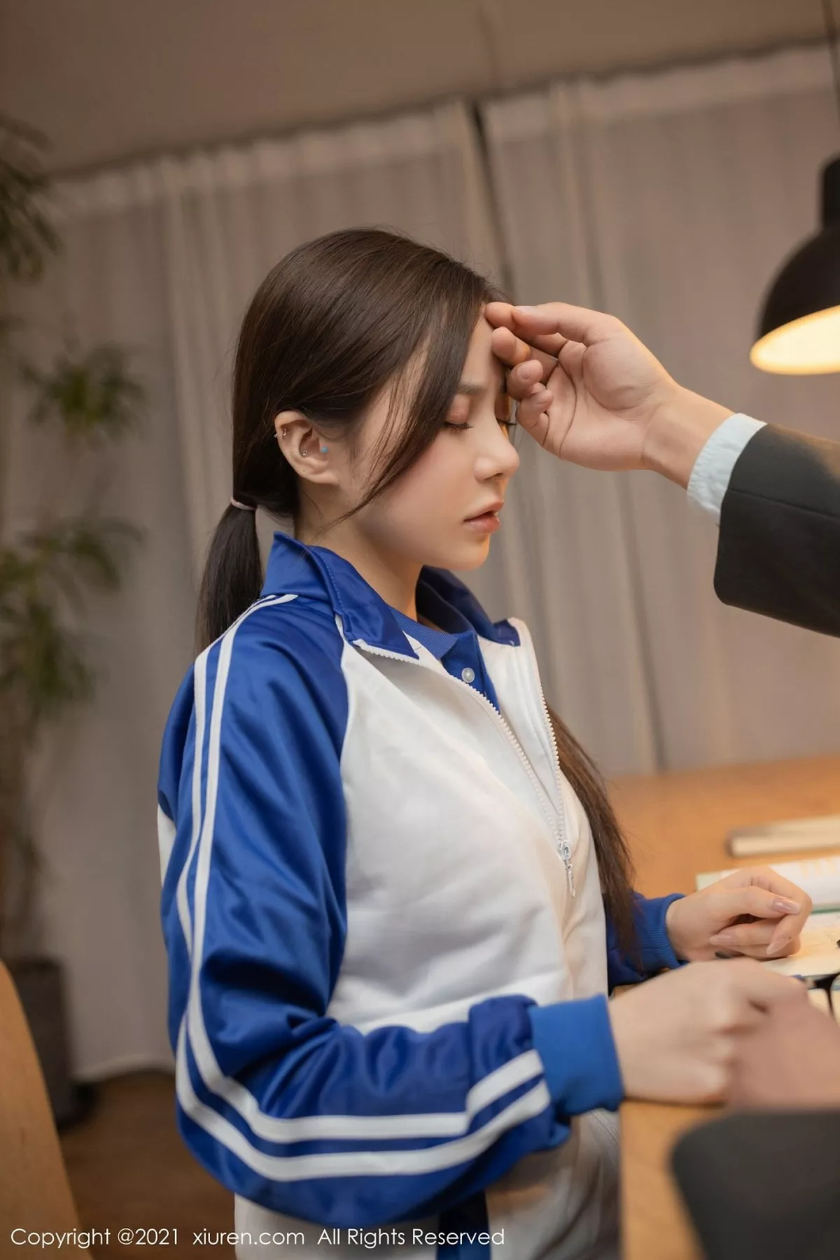 秀人集.com_[XiuRen秀人网]No.2983_嫩模鱼子酱Fish学生与家教故事主题粉色蕾丝内衣完美诱惑写真78P