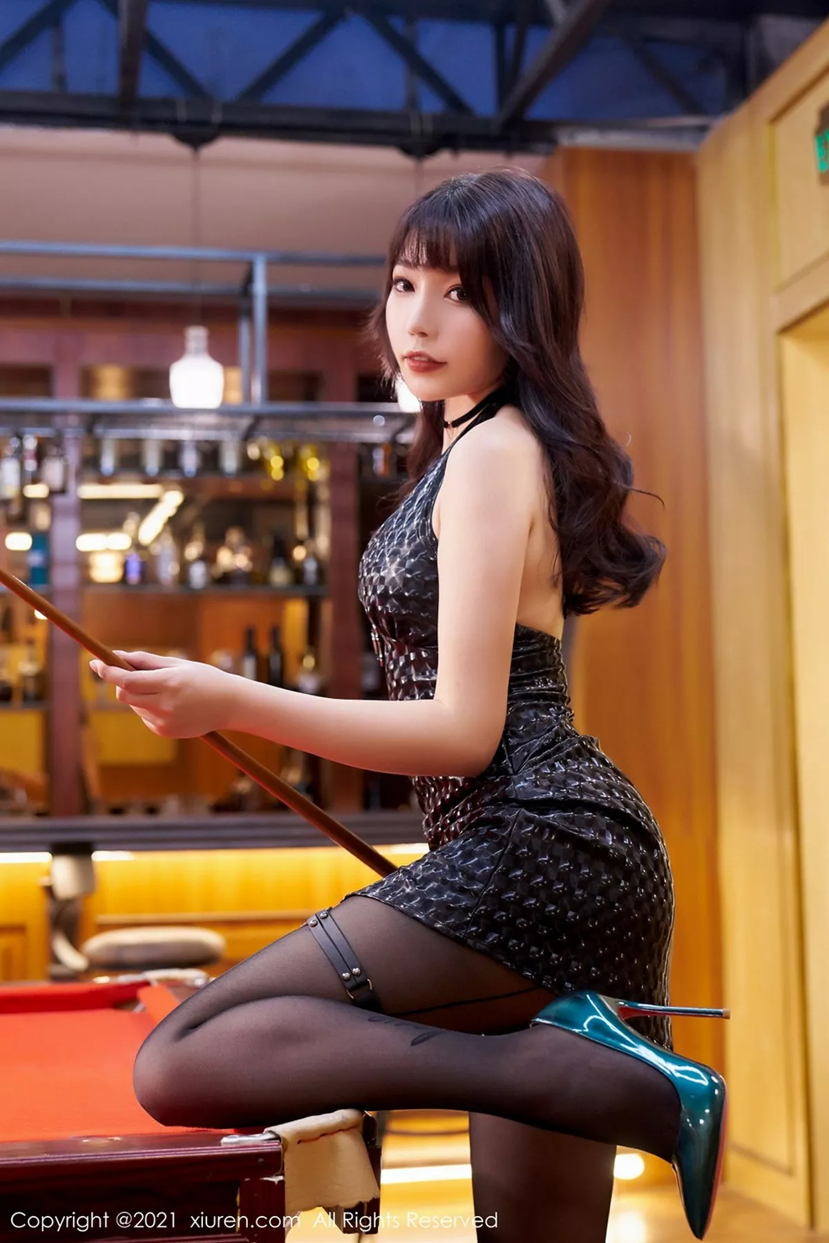 秀人集.com_[XiuRen秀人网]No.2986_女神芝芝Booty私房超薄黑丝裤袜配丁字裤秀翘臀美腿诱惑写真70P