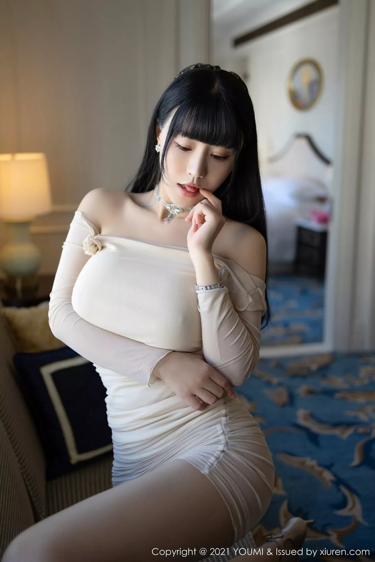 秀人集.com_[YouMi尤蜜荟]Vol.586_女神朱可儿Flower厦门旅拍半脱秀热辣身材豪乳翘臀诱惑写真104P