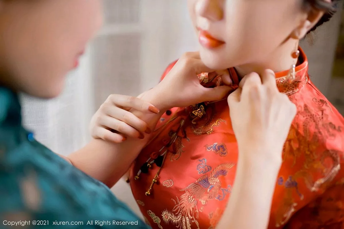 秀人集.com_[XiuRen秀人网]No.3003_嫩模Lucky沈欢欣性感姐妹花双人拉拉合集撩人姿势诱惑写真45P