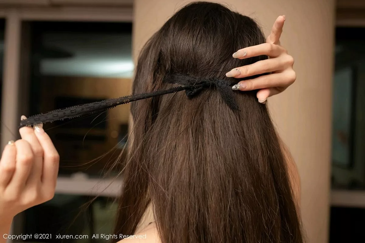 秀人集.com_[XiuRen秀人网]No.3007_嫩模安然Maleah黑色情趣内衣主题镂空秀凹凸别致身材诱惑写真65P