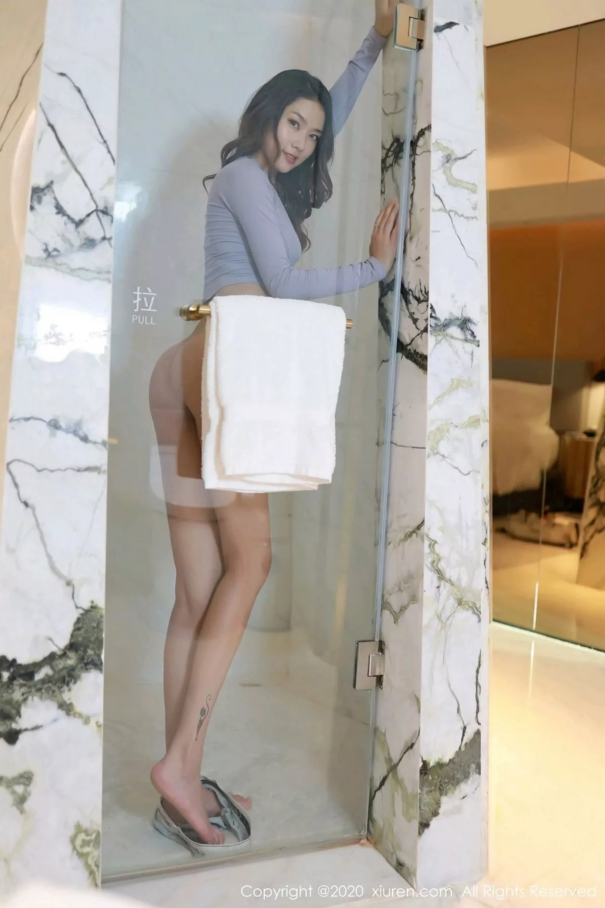 秀人集.com_[XiuRen秀人网]No.2926_嫩模方子萱健身房主题私房浴室脱紧身运动服秀完美身材写真56P