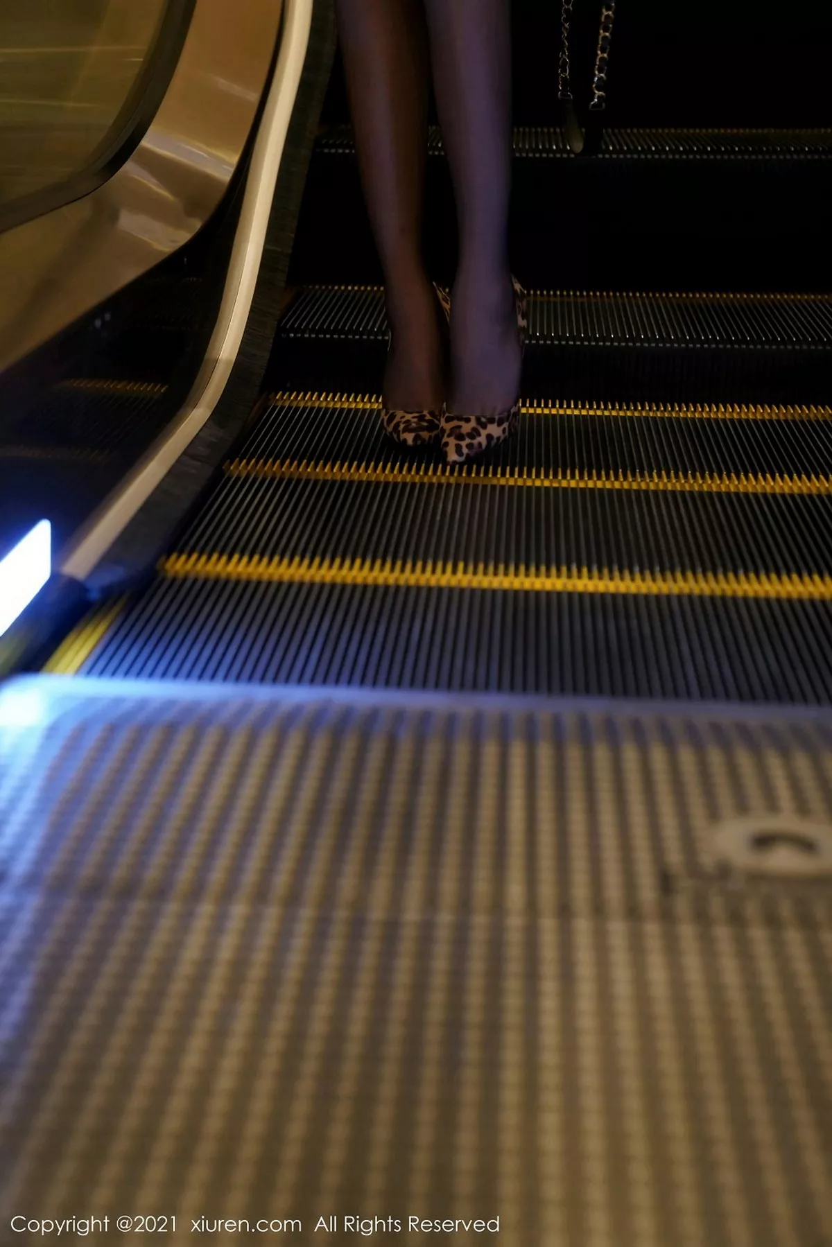 秀人集.com_[XiuRen秀人网]No.3011_嫩模芝芝Booty私房浴室剧情主题性感内衣配黑色蕾丝袜诱惑写真108P