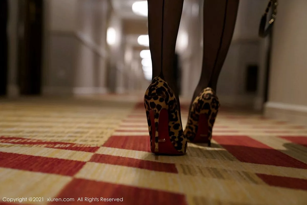 秀人集.com_[XiuRen秀人网]No.3011_嫩模芝芝Booty私房浴室剧情主题性感内衣配黑色蕾丝袜诱惑写真108P