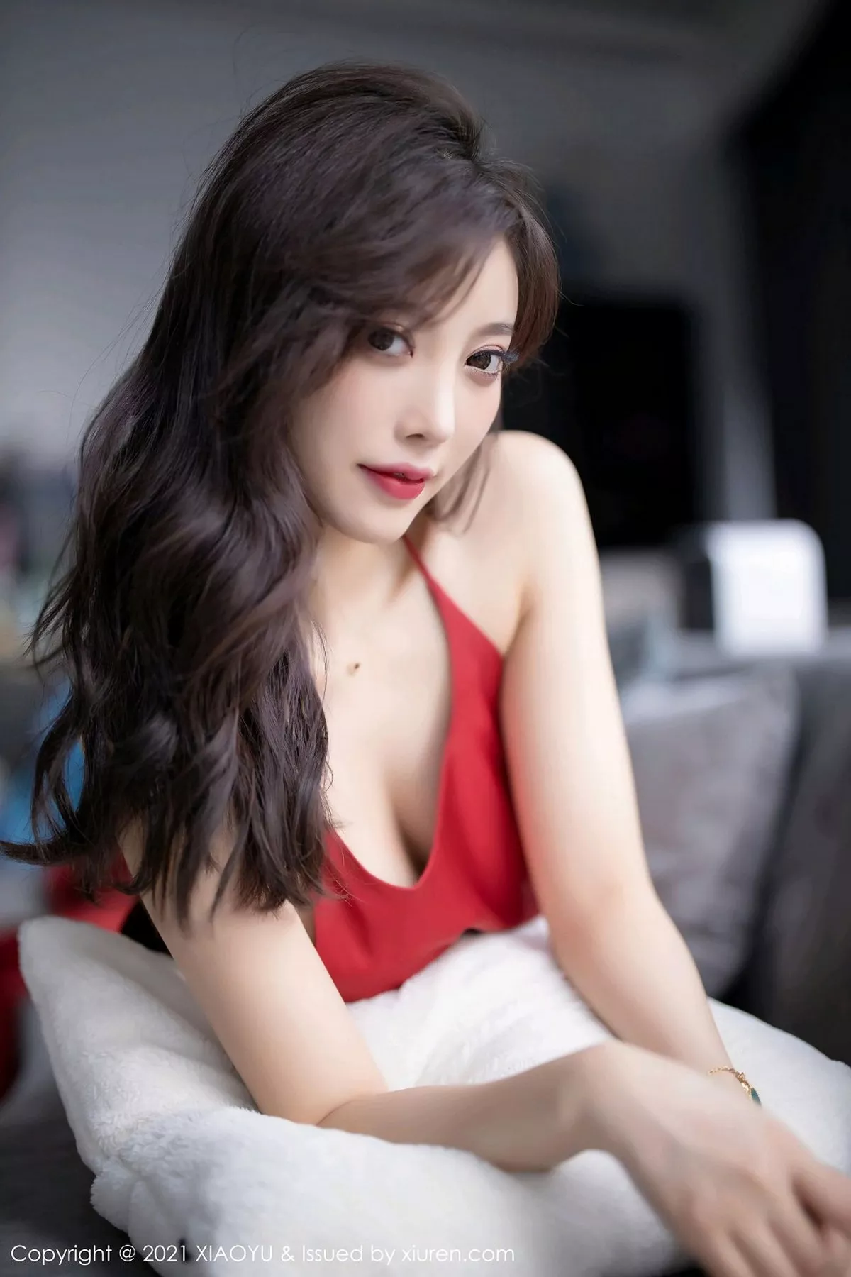 秀人集.com_[XiaoYu画语界]Vol.460_女神杨晨晨sugar红色蕾丝外衣配超薄黑丝裤袜秀翘臀诱惑写真71P