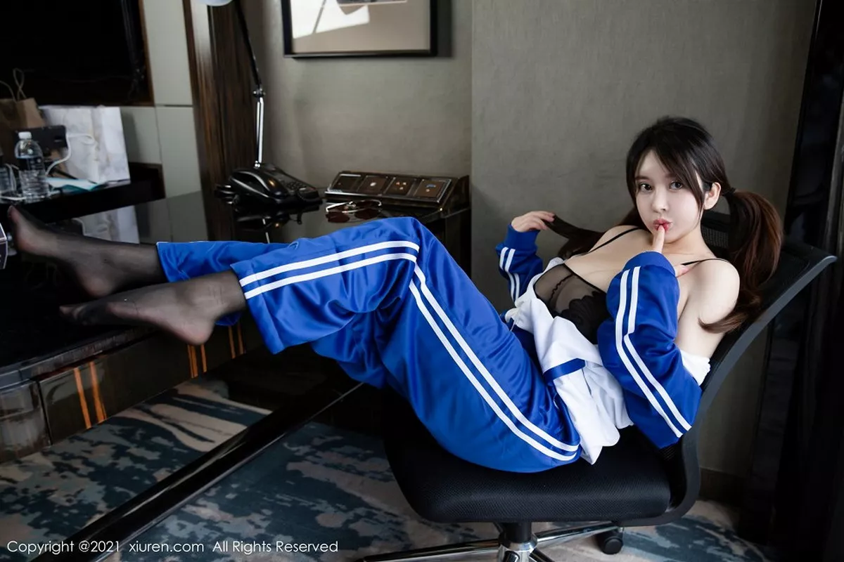 秀人集.com_[XiuRen秀人网]No.3078_嫩模奶油妹妹私房脱校服露超薄黑丝连体衣秀傲人豪乳诱惑写真58P