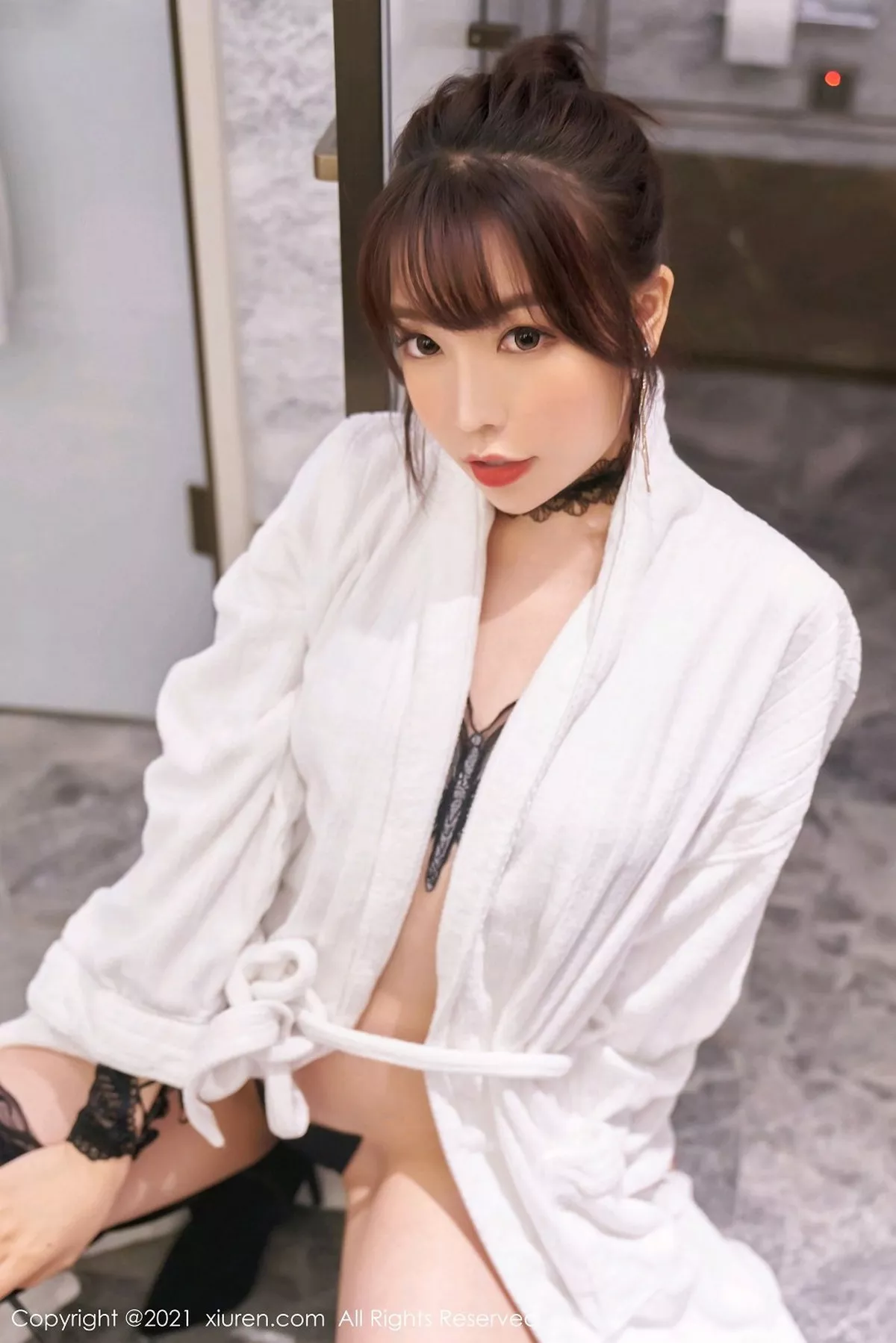 秀人集.com_[XiuRen秀人网]No.3016_女神芝芝Booty私房蝴蝶情趣蕾丝内衣缕空秀火辣身材诱惑写真51P