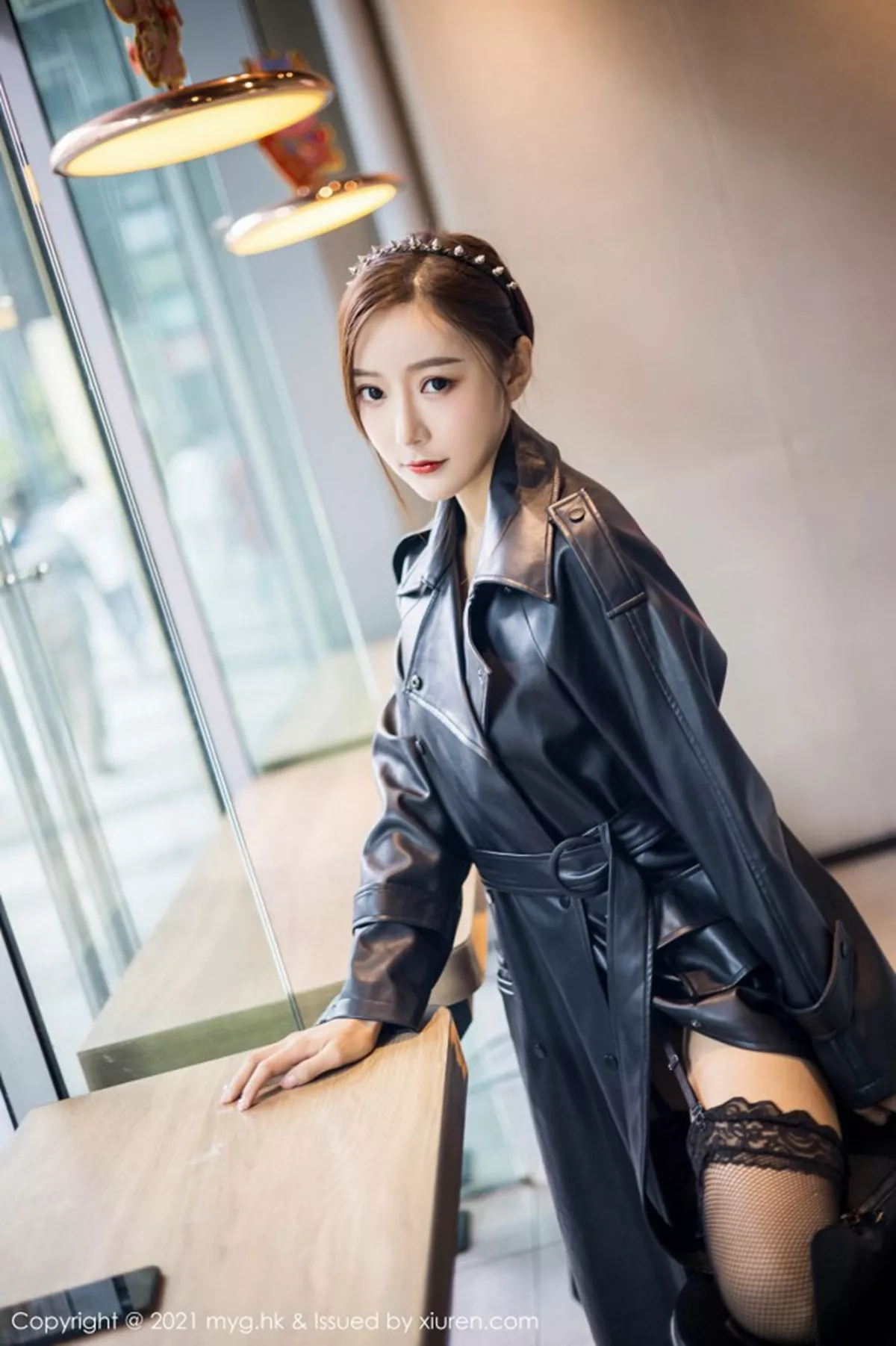 秀人集.com_[MyGirl美媛馆]Vol.493_女神王馨瑶yanni飒爽皮衣半脱露情趣内衣蕾丝吊袜极致魅惑写真66P