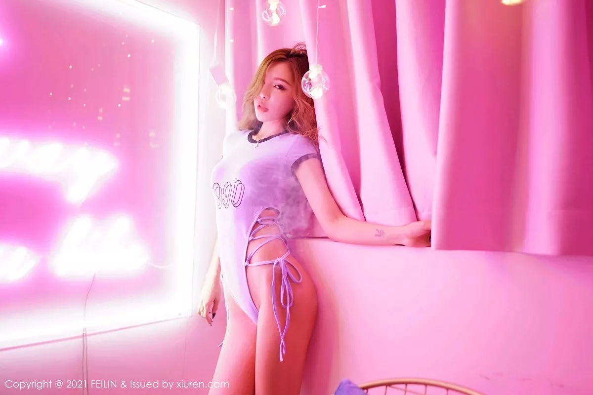 秀人集.com_[FeiLin嗲囡囡]VOL.377_美女梦楠Mengnan经典死库水+情趣女仆装秀完美身材诱惑写真53P