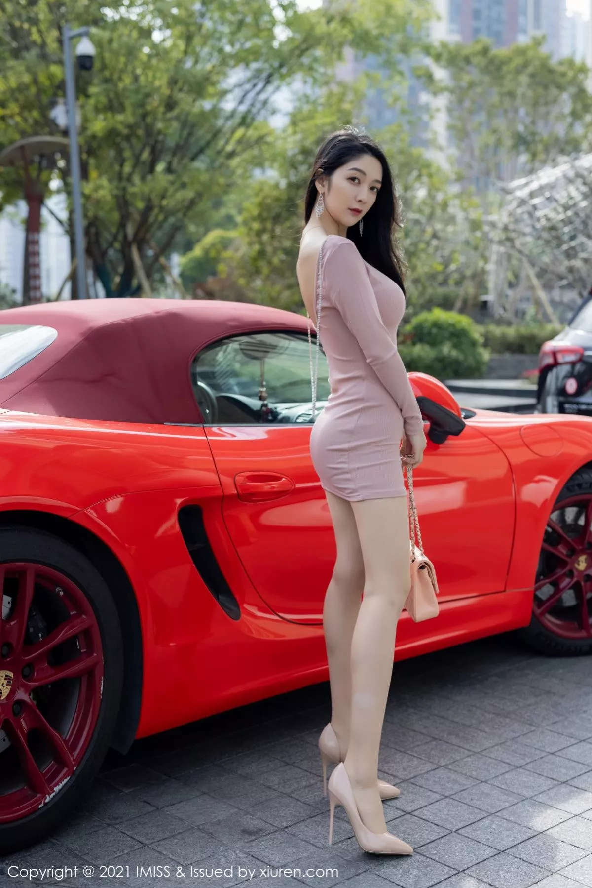 秀人集.com_[IMISS爱蜜社]Vol.564_女神Angela小热巴私房脱粉色连身裙露性感内衣撩人诱惑写真63P