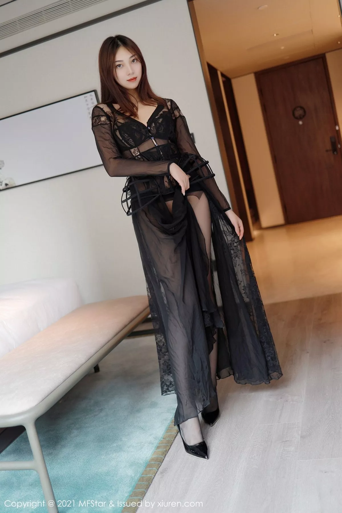 秀人集.com_[MFStar模范学院]Vol.458_嫩模郑颖姗三亚旅拍薄透黑色镂空服饰秀火辣身材诱惑写真53P