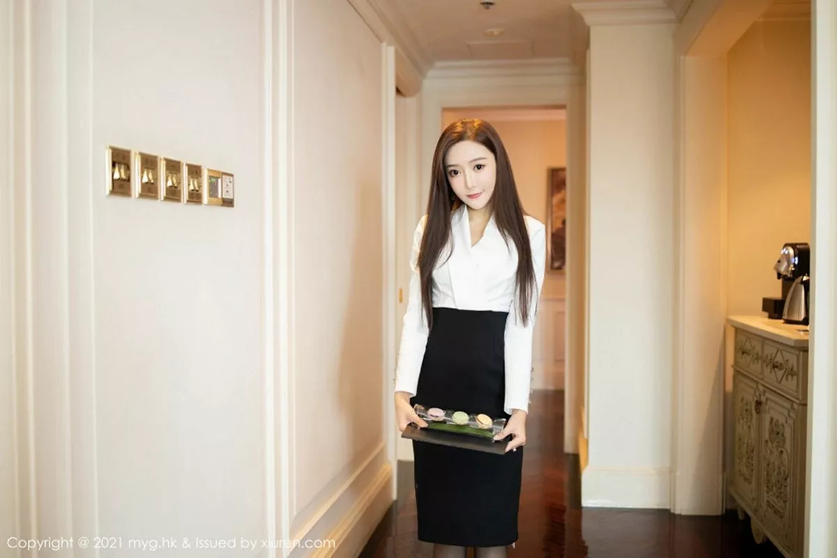 秀人集.com_[MyGirl美媛馆]Vol.492_女神王馨瑶yanni上司过生日主题黑裙下黑丝裤袜秀美腿诱惑写真88P
