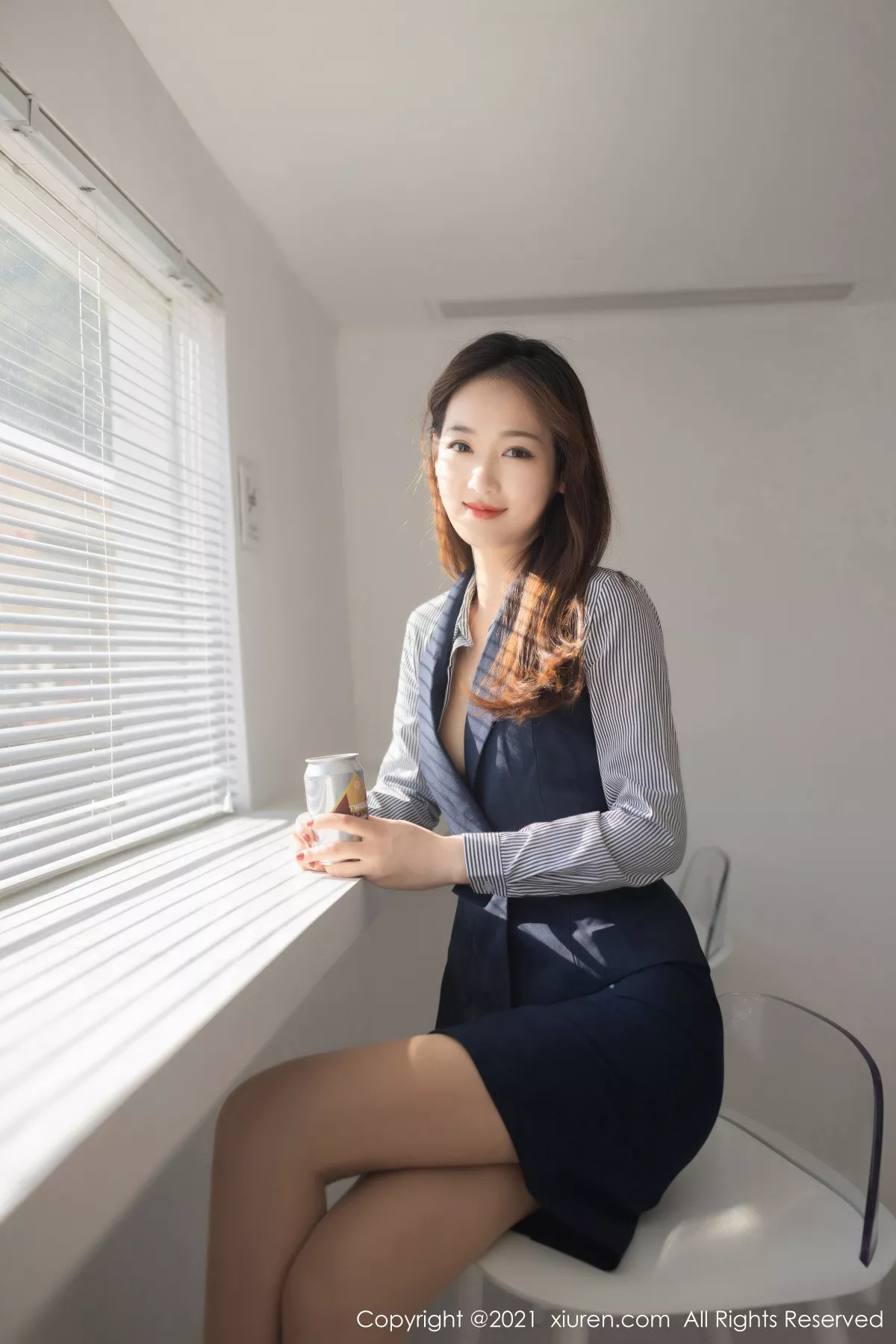 秀人集.com_[XiuRen秀人网]No.3241_嫩模唐安琪推销员主题商店半脱露性感红色内衣肉丝裤袜诱惑写真83P