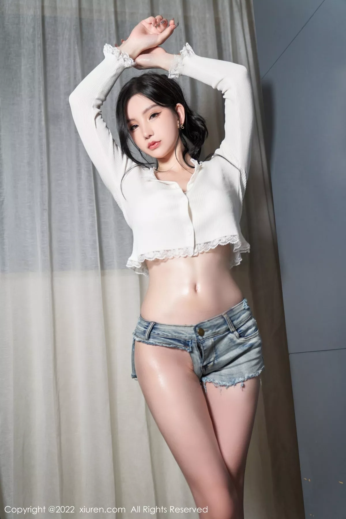 秀人集.com_[XiuRen秀人网]No.5239_女神周于希Sally性感白上衣配齐逼牛仔短裤秀绝美身材诱惑写真85P