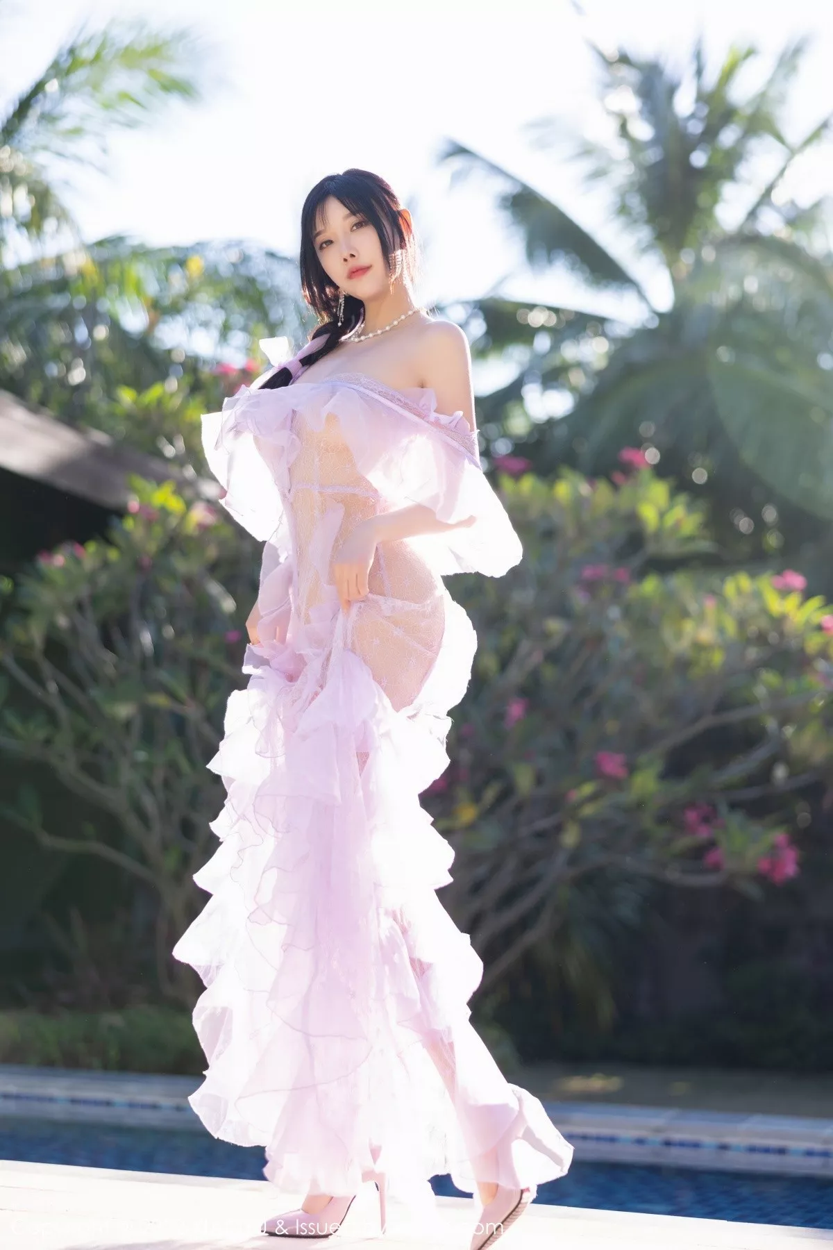 秀人集.com_[XiaoYu画语界]Vol.816_女神杨晨晨Yome海南旅拍户外泳池轻透长裙秀完美身材诱惑写真83P