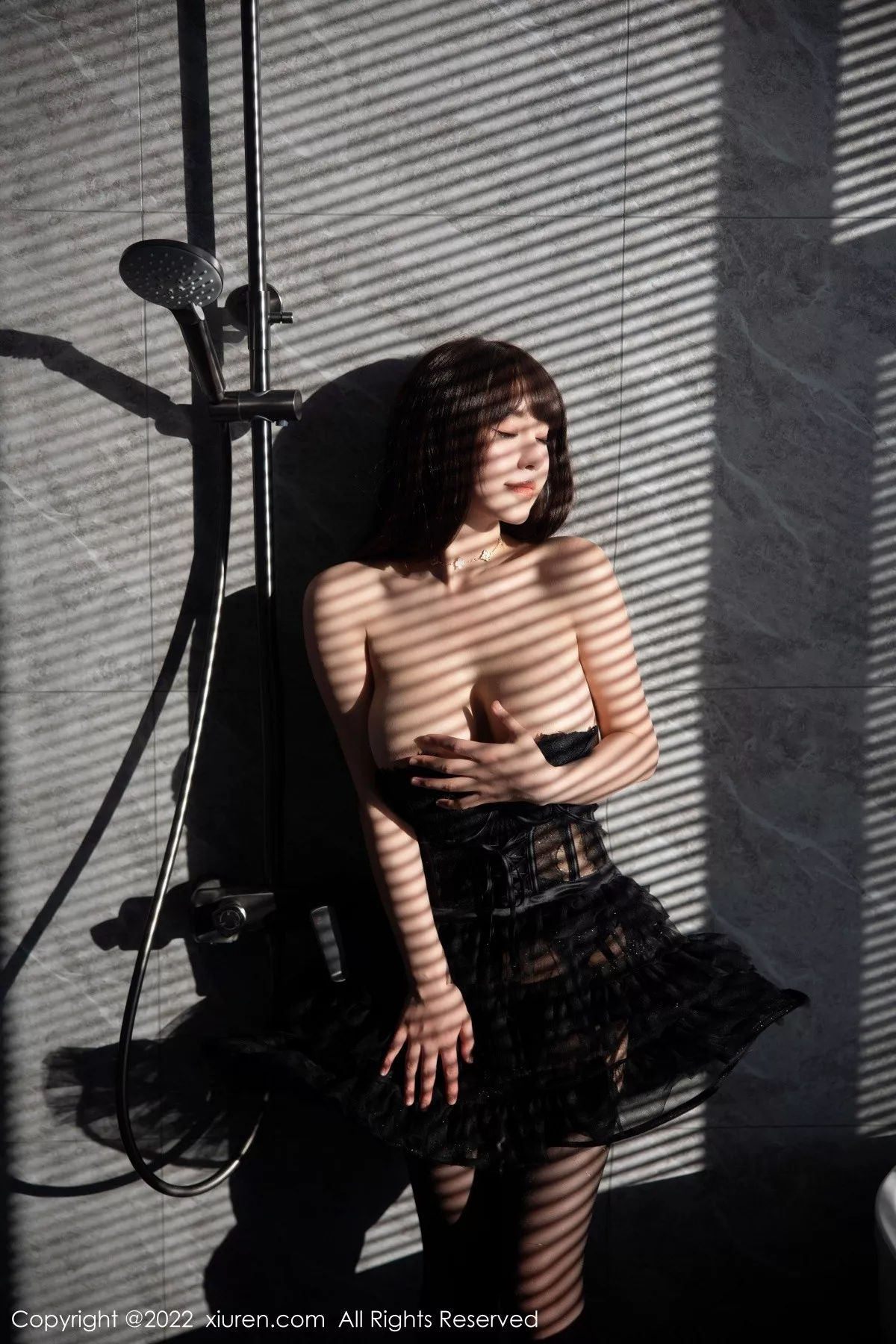 秀人集.com_[XiuRen秀人网]No.5280_女神朱可儿Flora大理旅拍黑色轻透薄纱吊裙秀傲人豪乳诱惑写真92P