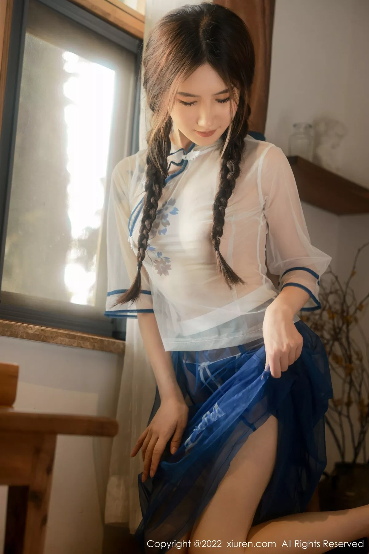 秀人集.com_[XiuRen秀人网]No.5287_模特古月小同学性感轻透古装服饰+红色情趣捆绑撩人诱惑写真54P