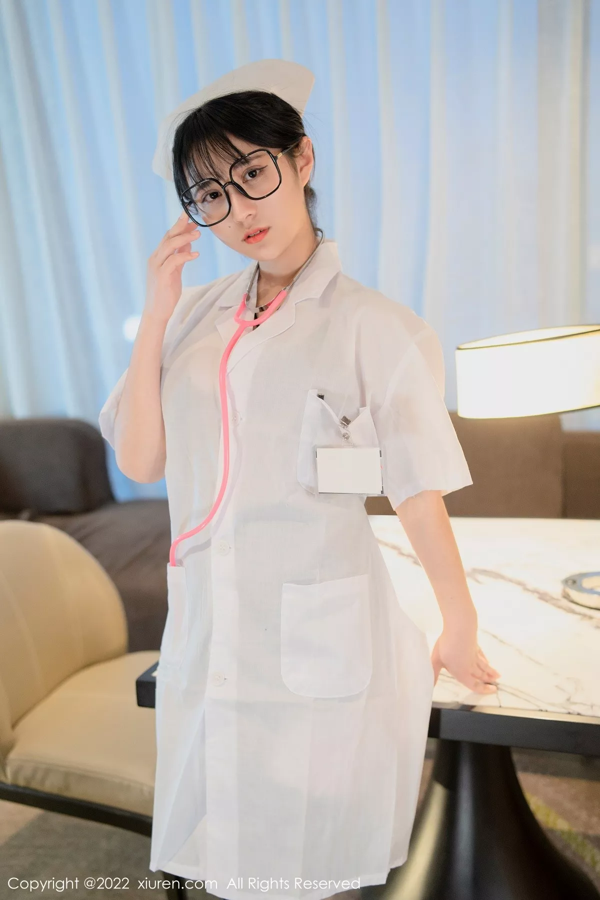 秀人集.com_[XiuRen秀人网]No.5202_模特久久Aimee私房性感白衣天使服饰下黑色蕾丝内衣诱惑写真62P