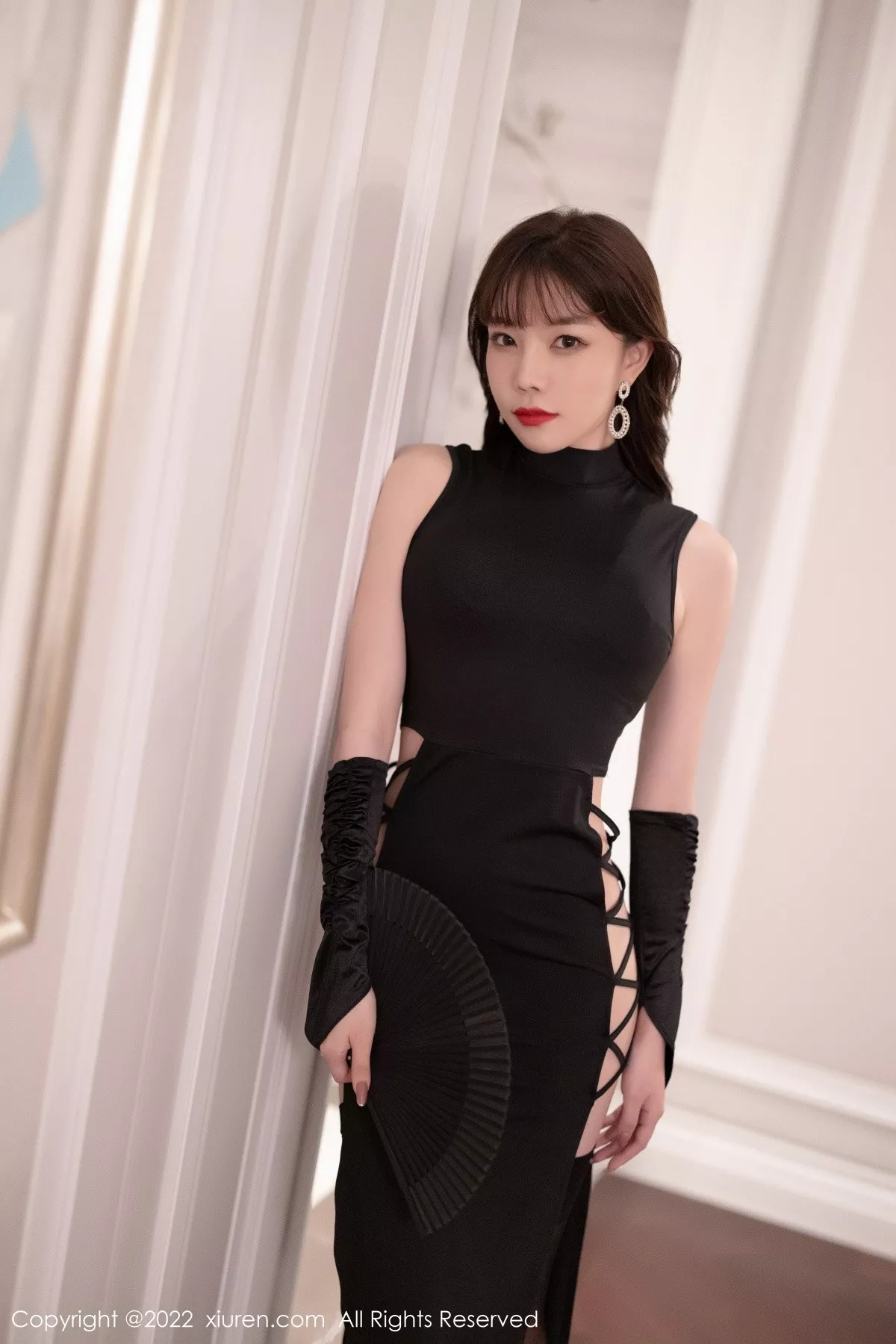 秀人集.com_[XiuRen秀人网]No.5374_女神徐莉芝Booty厦门旅拍黑色轻透情趣内衣秀完美身材诱惑写真100P