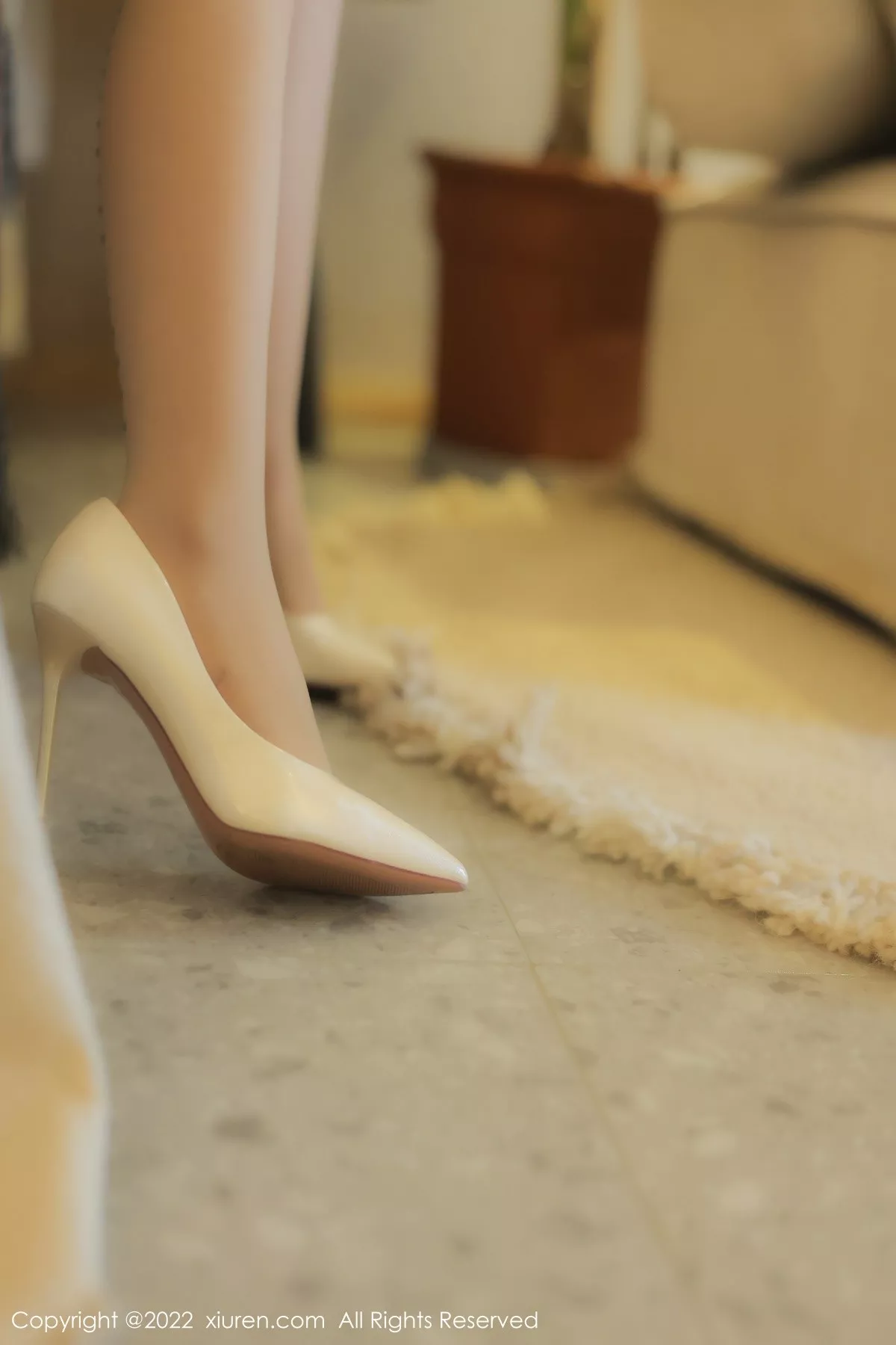 秀人集.com_[XiuRen秀人网]No.5393_女神朱可儿Flora大理旅拍浅色内衣配超薄肉丝秀豪乳翘臀诱惑写真97P