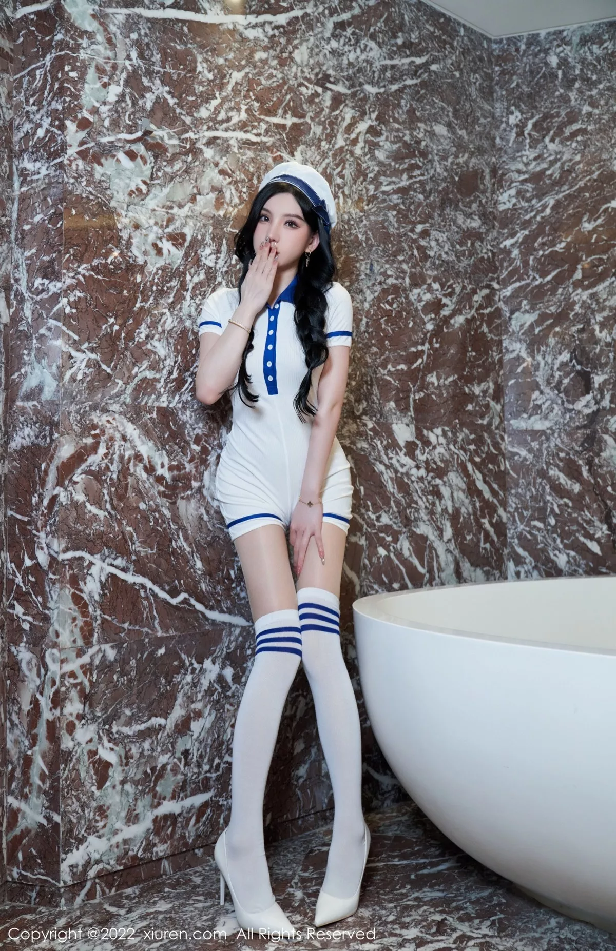 秀人集.com_[XiuRen秀人网]No.5397_女神周于希Sally私房浴室白色连体衣秀完美身材迷人诱惑写真85P