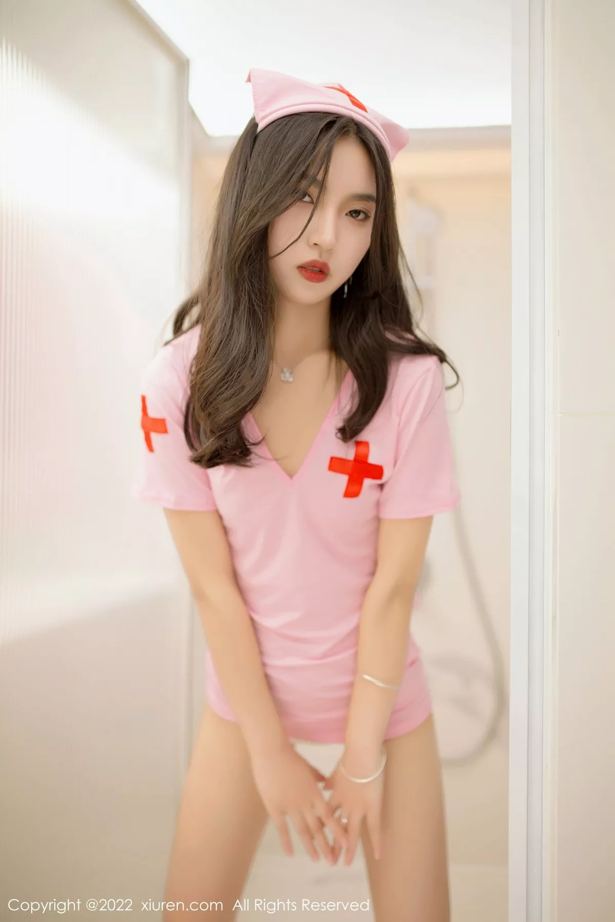 秀人集.com_[XiuRen秀人网]No.5399_新人模特十九九私房多套性感服饰秀曼妙苗条身材迷人诱惑写真117P