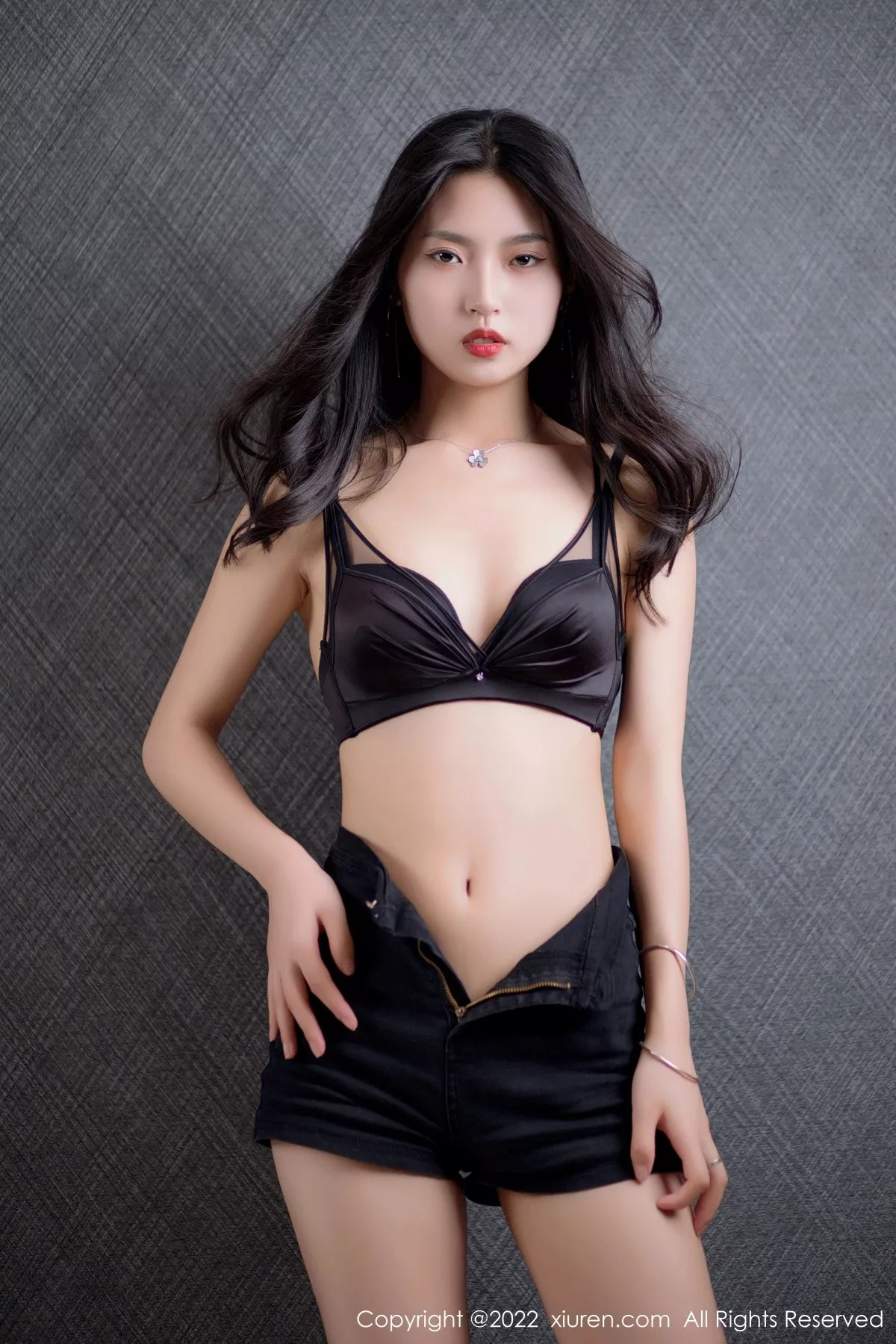 秀人集.com_[XiuRen秀人网]No.5399_新人模特十九九私房多套性感服饰秀曼妙苗条身材迷人诱惑写真117P