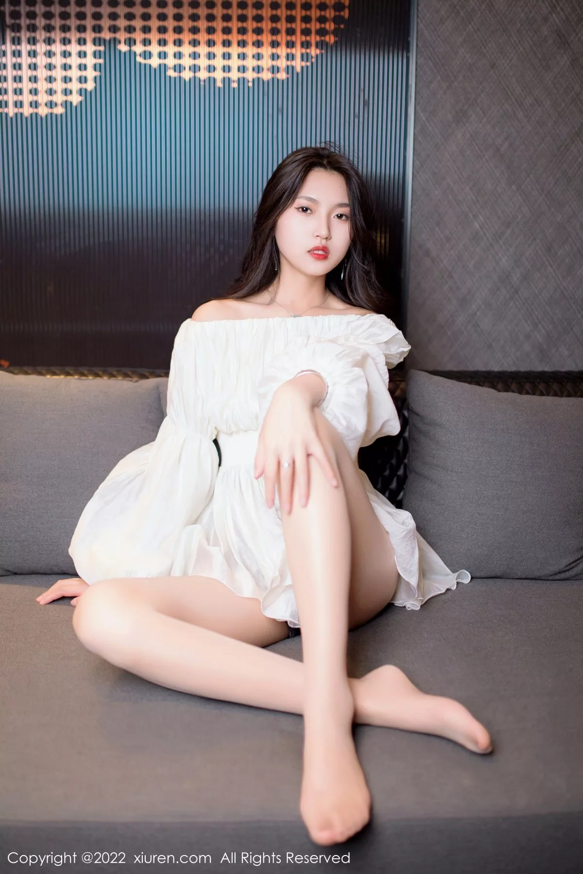 秀人集.com_[XiuRen秀人网]No.5399_新人模特十九九私房多套性感服饰秀曼妙苗条身材迷人诱惑写真117P