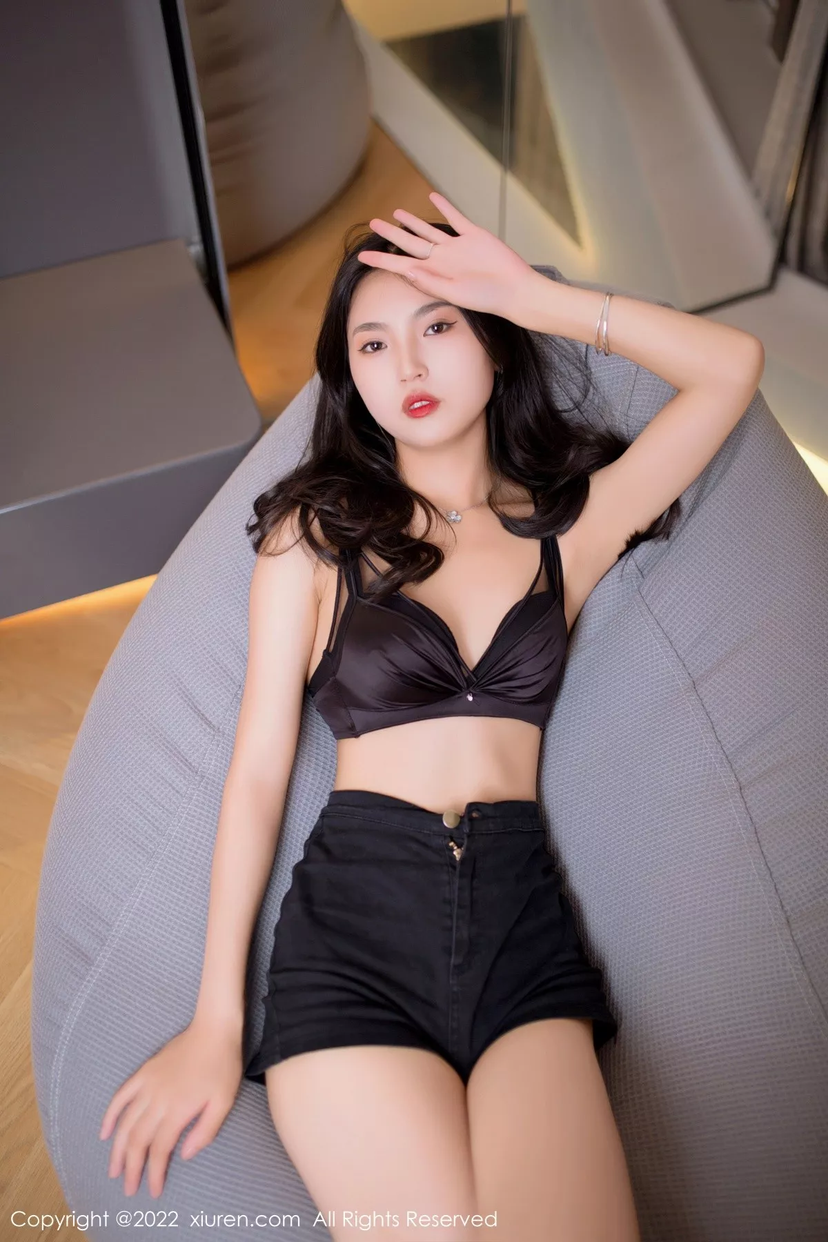 秀人集.com_[XiuRen秀人网]No.5399_新人模特十九九私房多套性感服饰秀曼妙苗条身材迷人诱惑写真117P