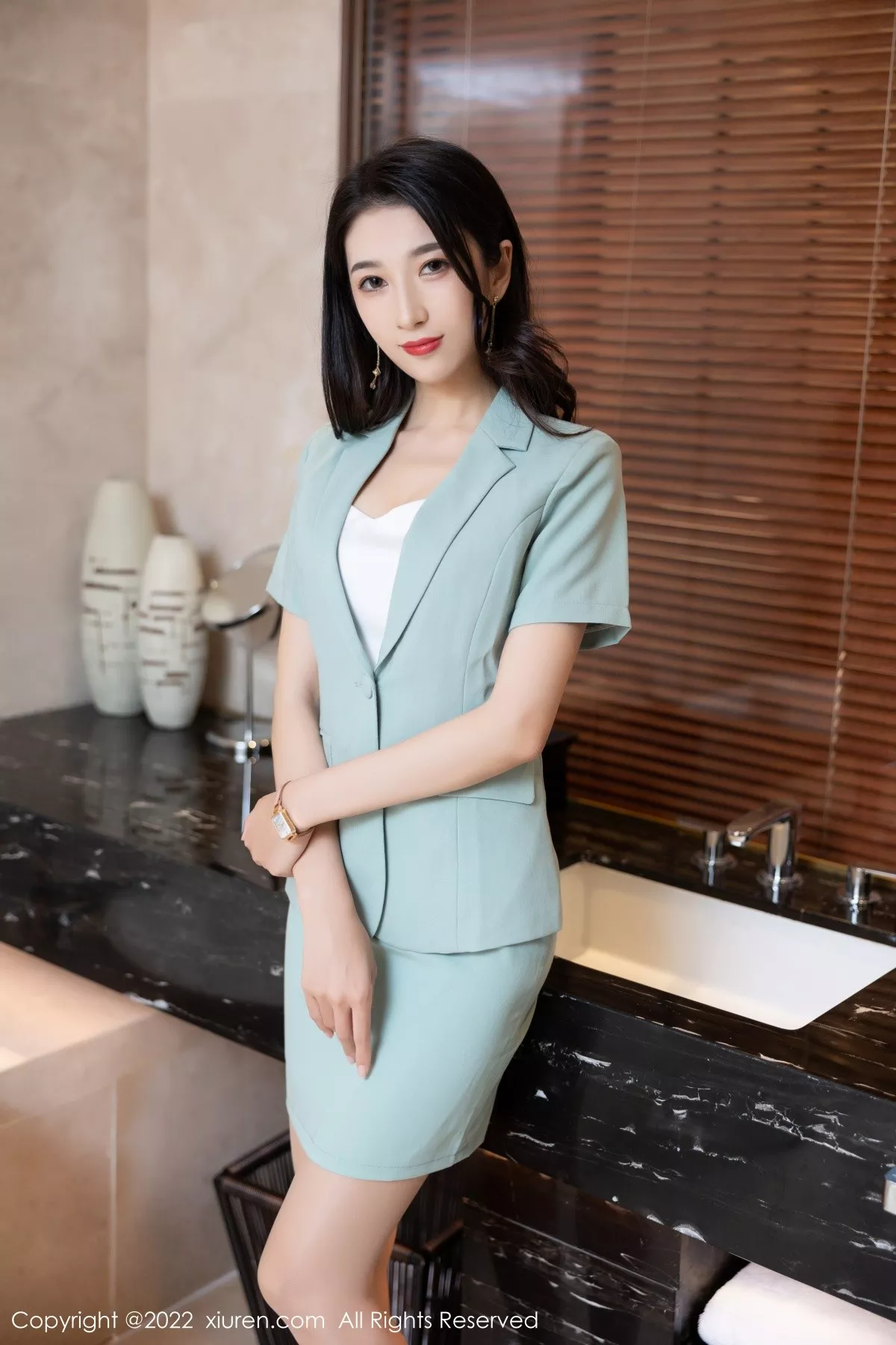 秀人集.com_[XiuRen秀人网]No.5403_模特林乐一私房脱性感蓝灰色套装露黑色内衣原色丝袜诱惑写真66P