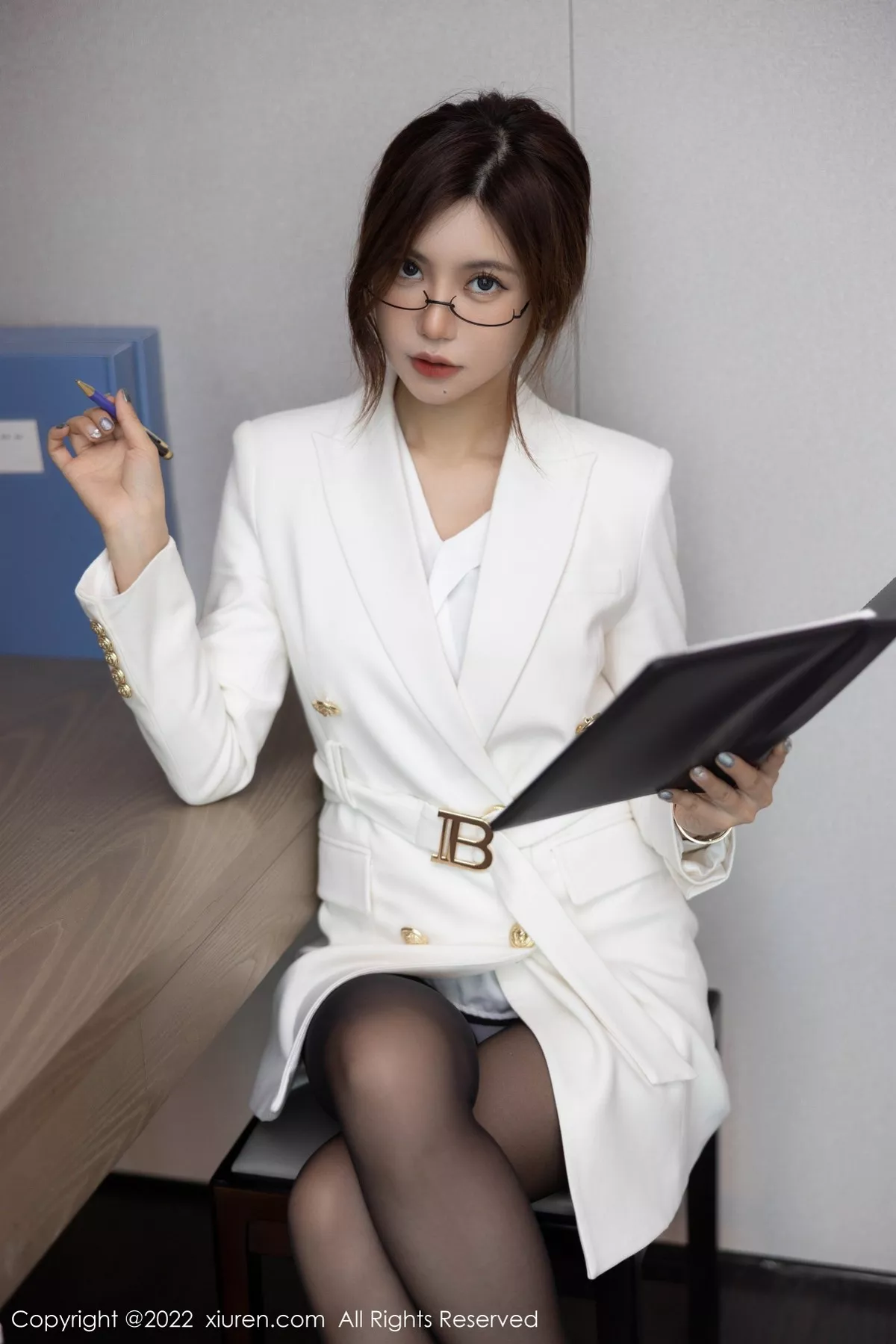 秀人集.com_[XiuRen秀人网]No.5430_女神绮里嘉ula海南心愿旅拍私房半脱露性感浅色蕾丝内衣诱惑写真80P