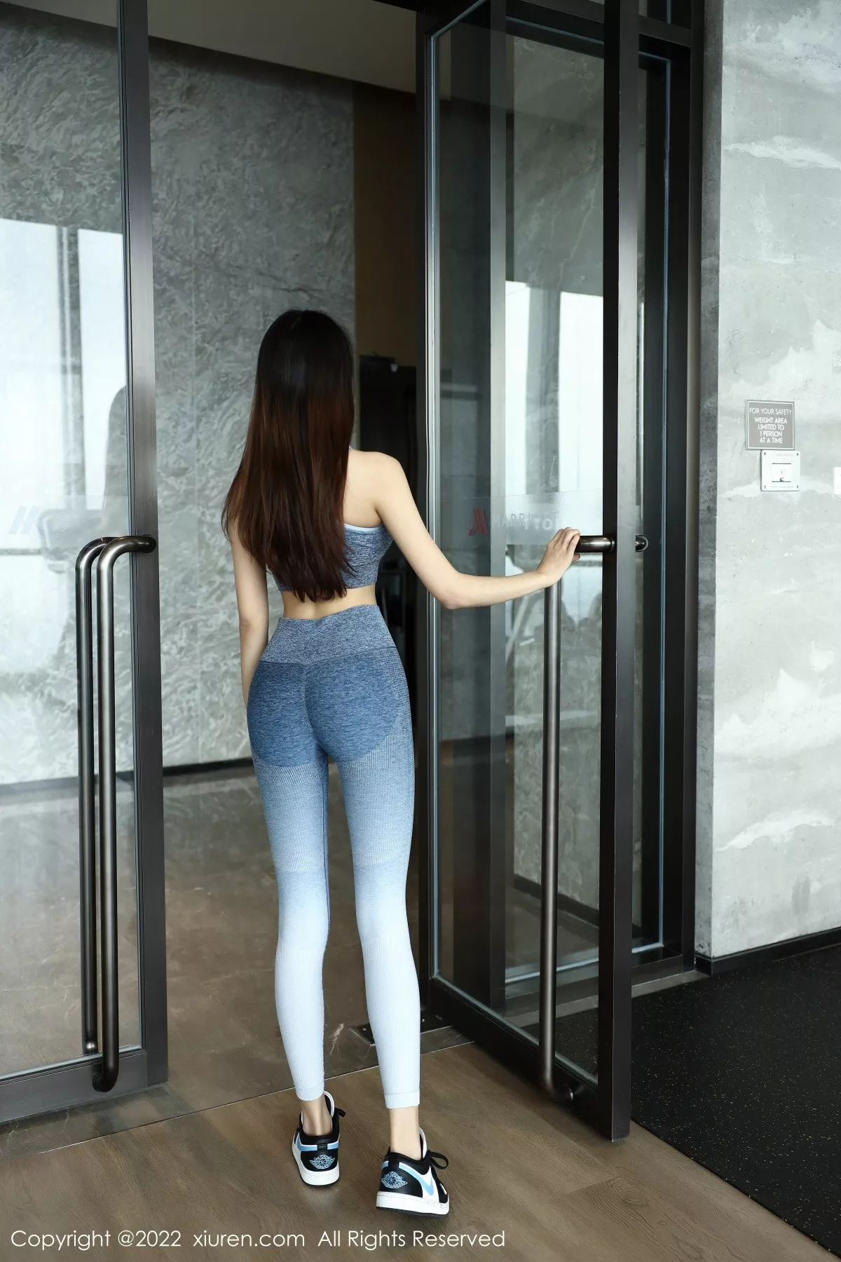 秀人集.com_[XiuRen秀人网]No.5435_模特司妃SL健身室场景性感蓝色紧身运动服秀完美身材诱惑写真57P