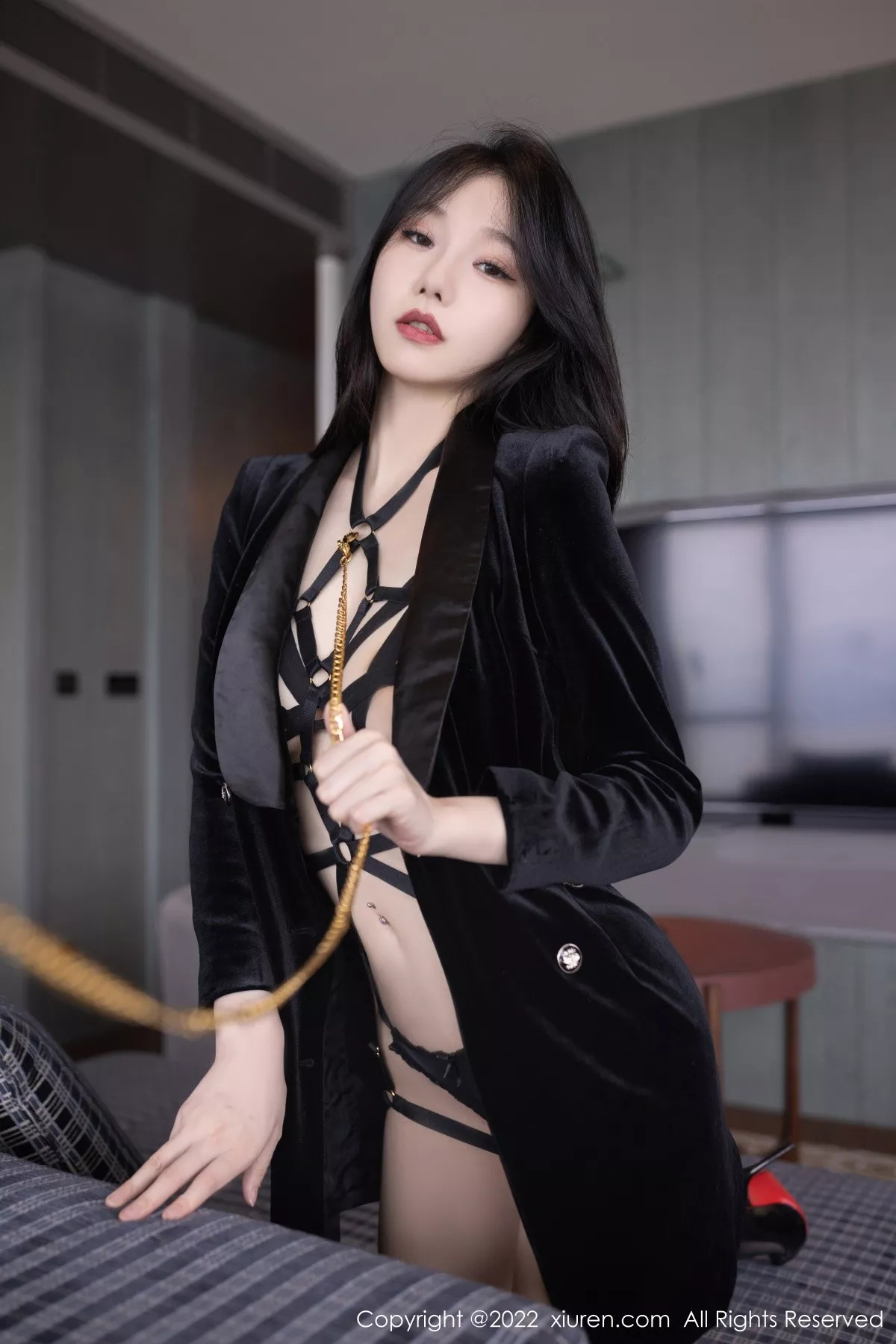 秀人集.com_[XiuRen秀人网]No.5442_模特安然anran广州-云南旅拍黑色情趣内衣配超薄黑丝诱惑写真83P