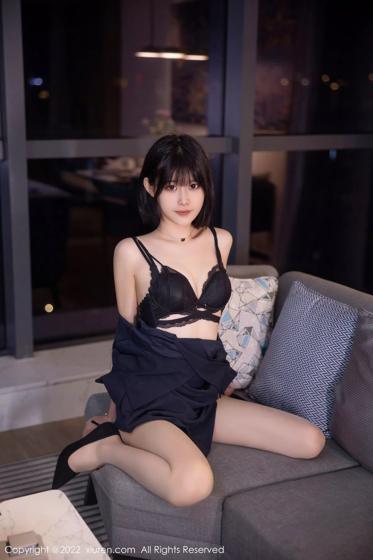 秀人集.com_[XiuRen秀人网]No.5329_模特77qiqi私房半脱露性感蓝色蕾丝内衣配超薄肉丝完美诱惑写真98P