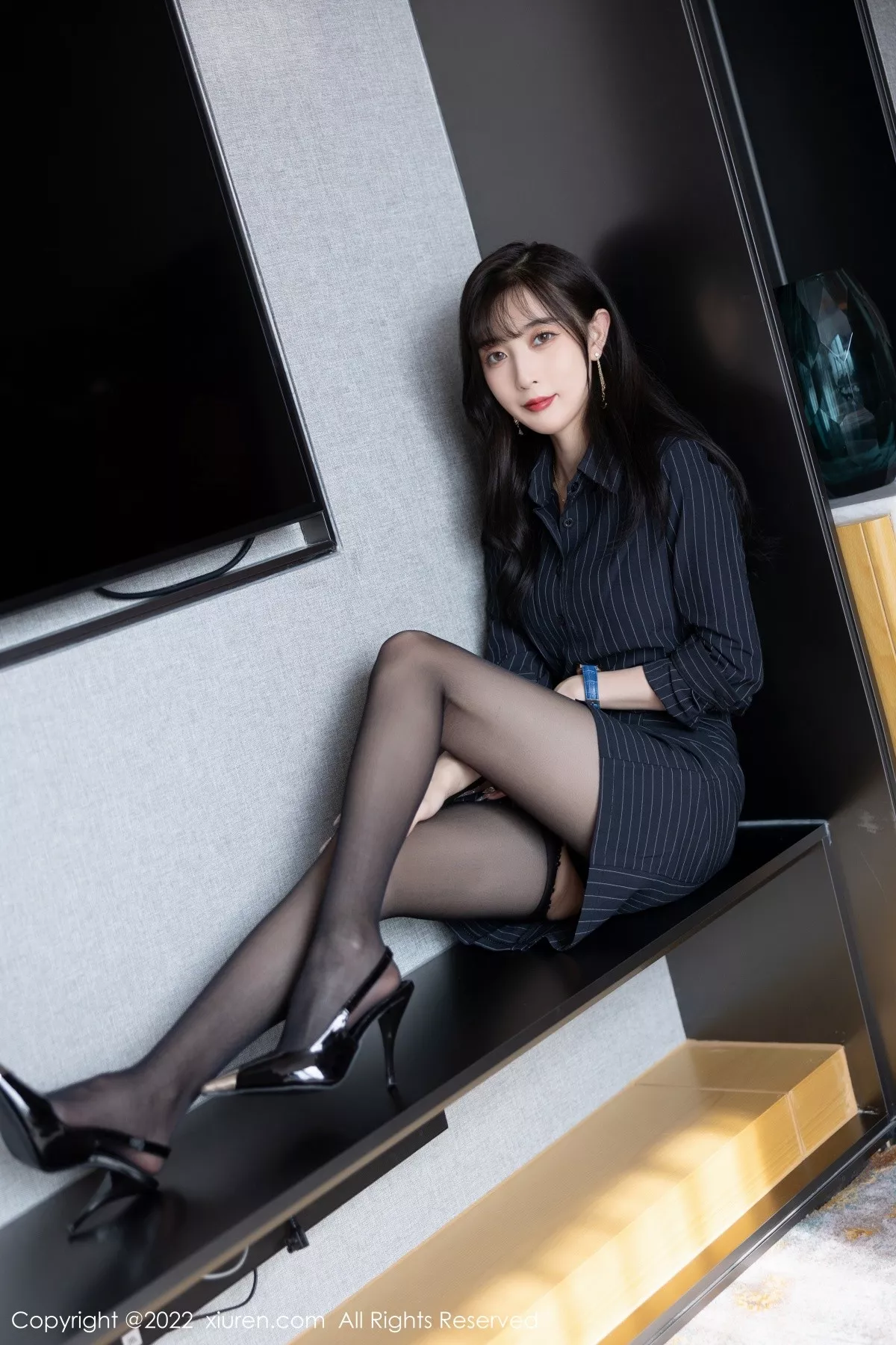 秀人集.com_[XiuRen秀人网]No.5346_模特林星阑厦门旅拍半脱露轻透蕾丝内衣配超薄黑丝极致魅惑写真87P